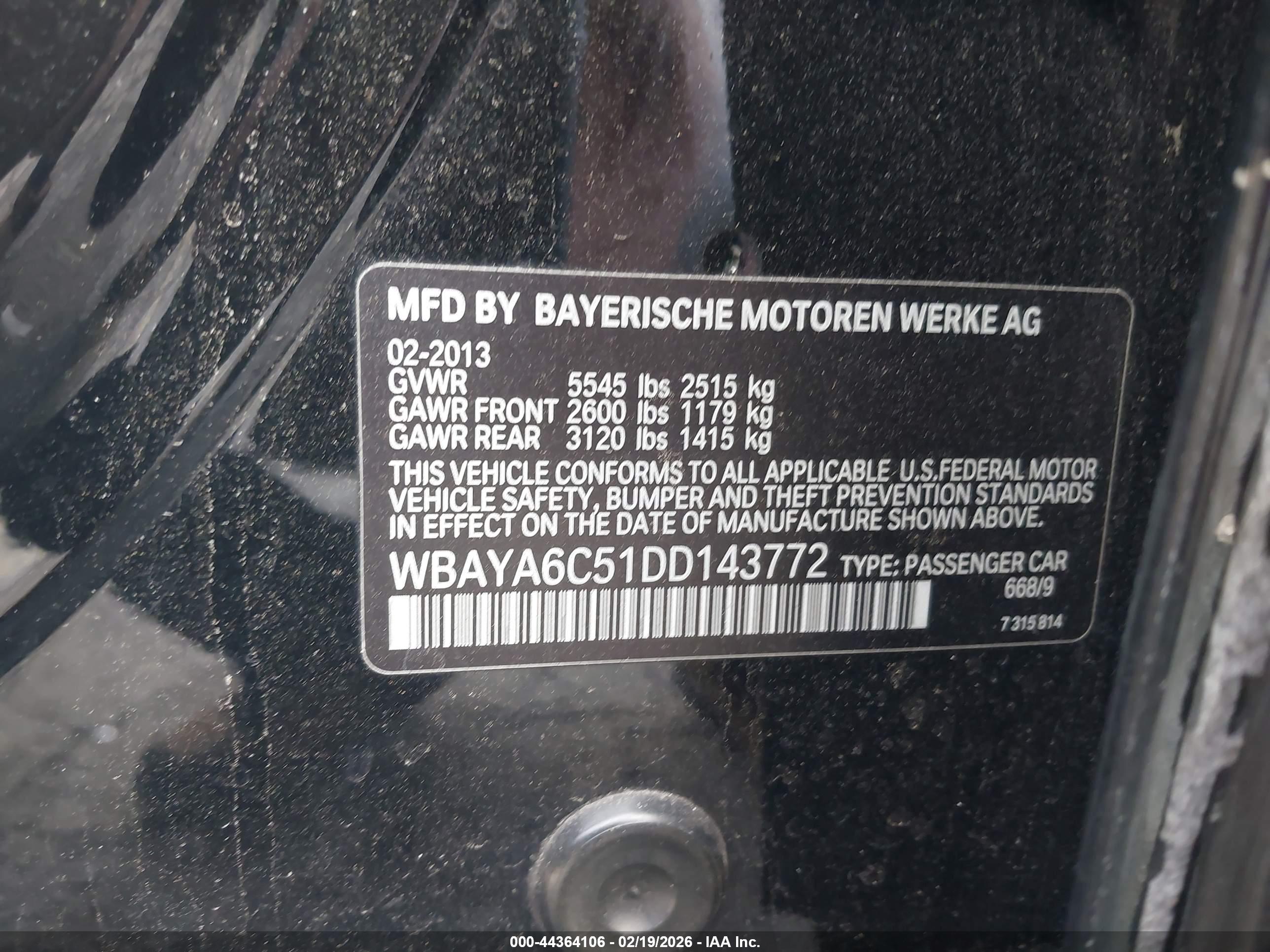 BMW 740I image 9