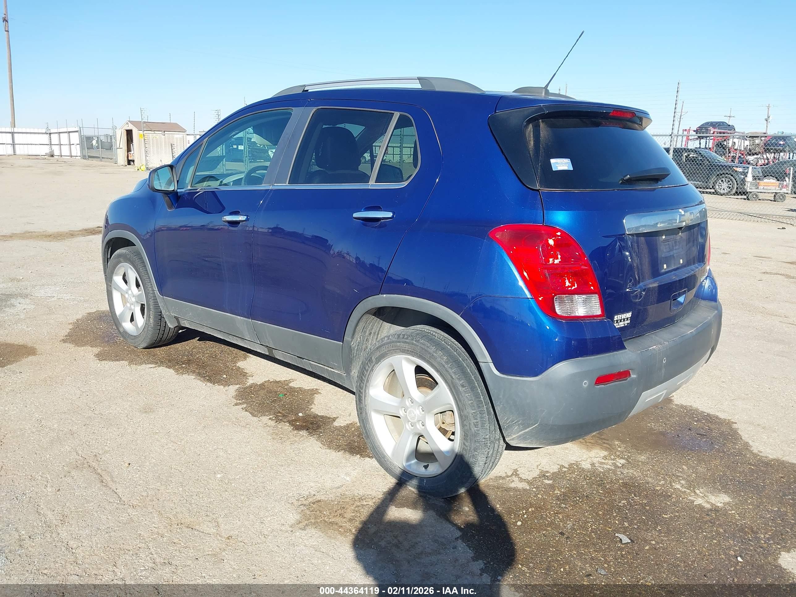CHEVROLET TRAX image 3