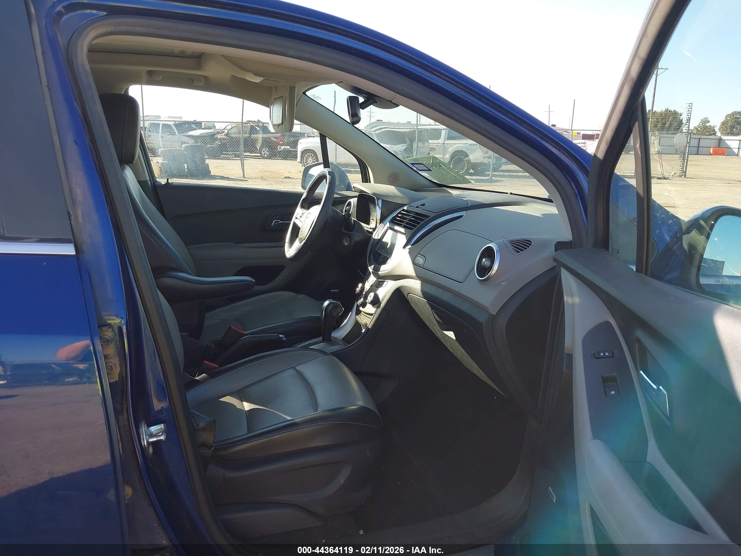 CHEVROLET TRAX image 5