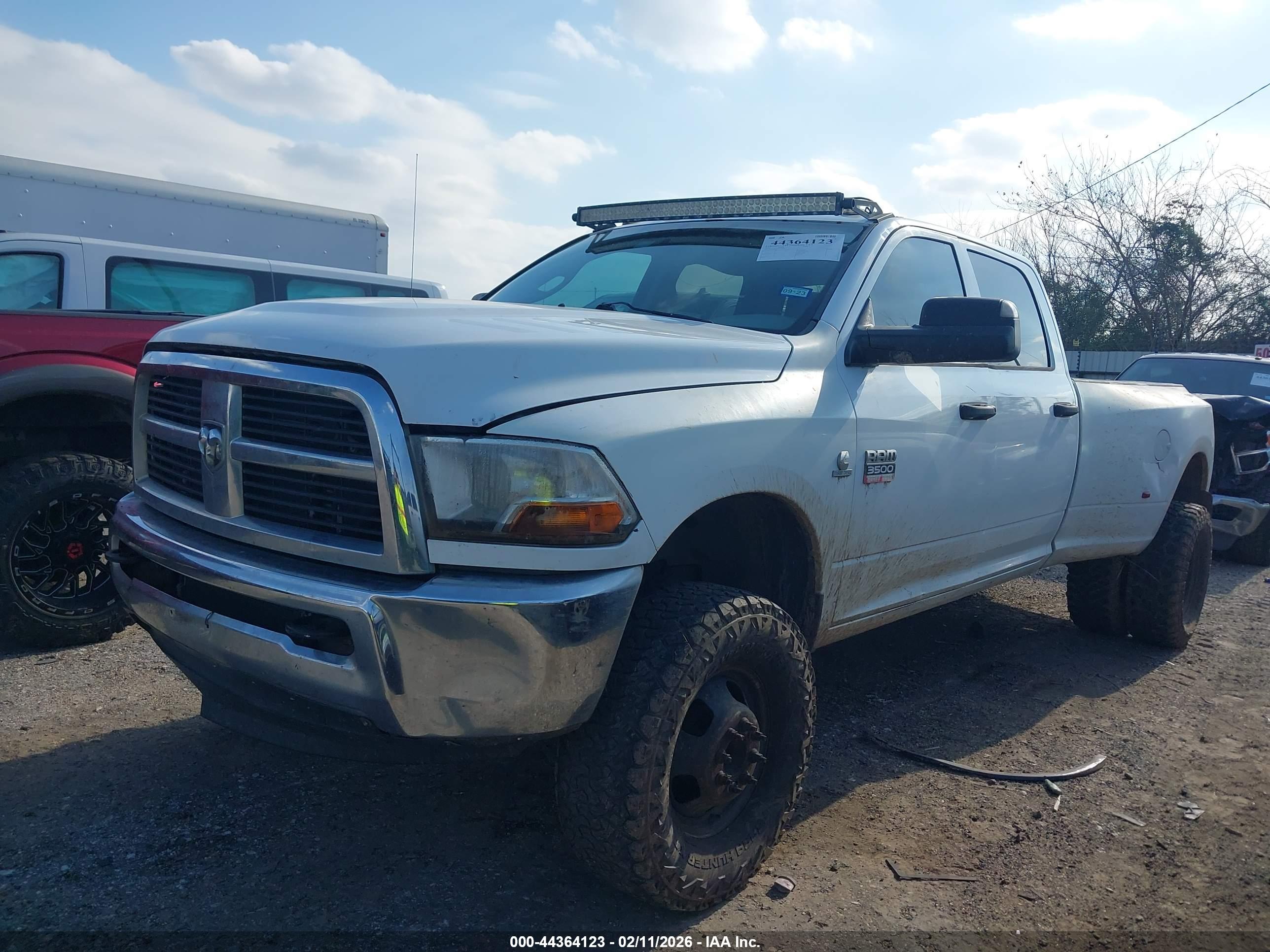 RAM 3500 image 2