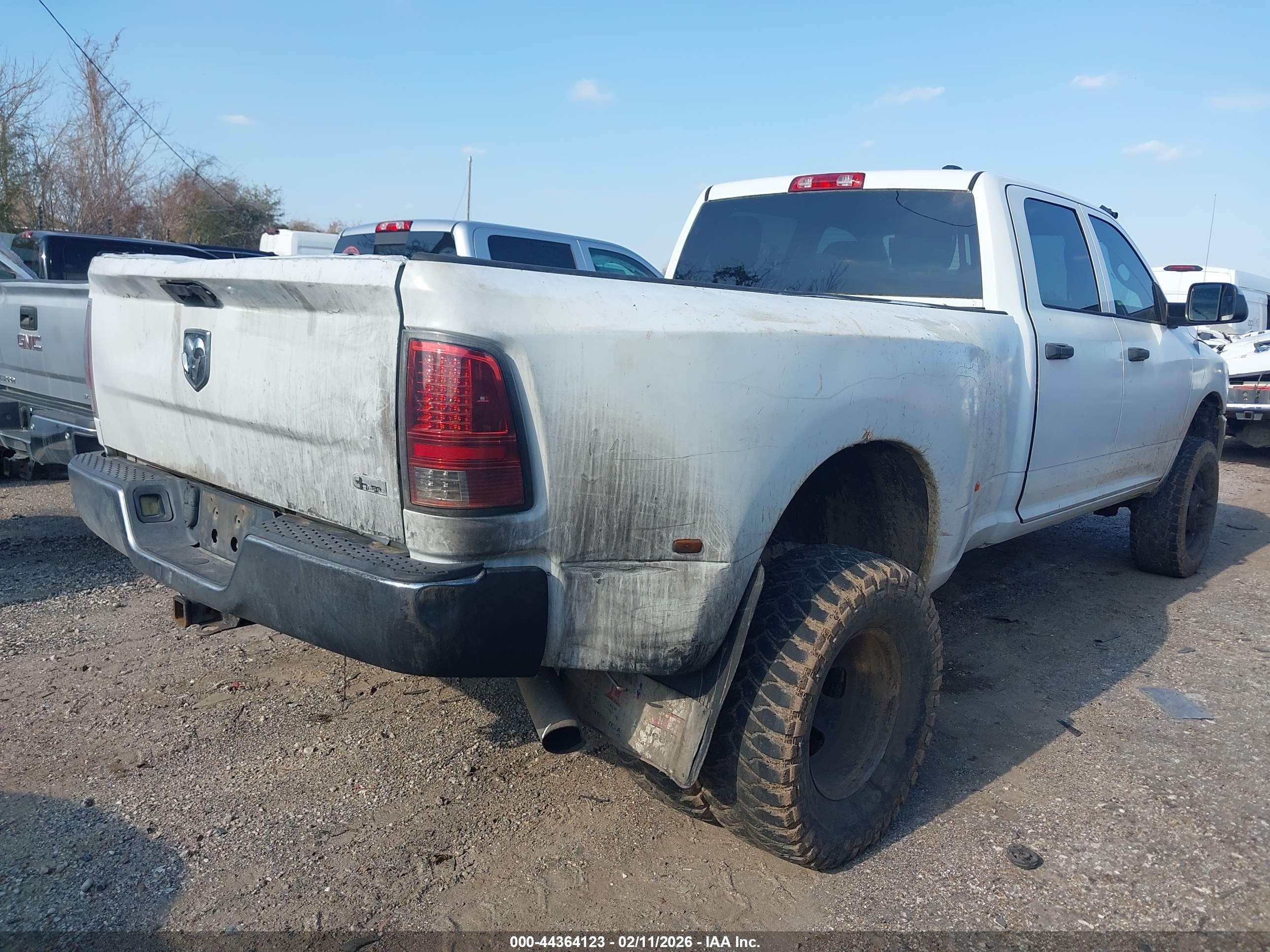 RAM 3500 image 4