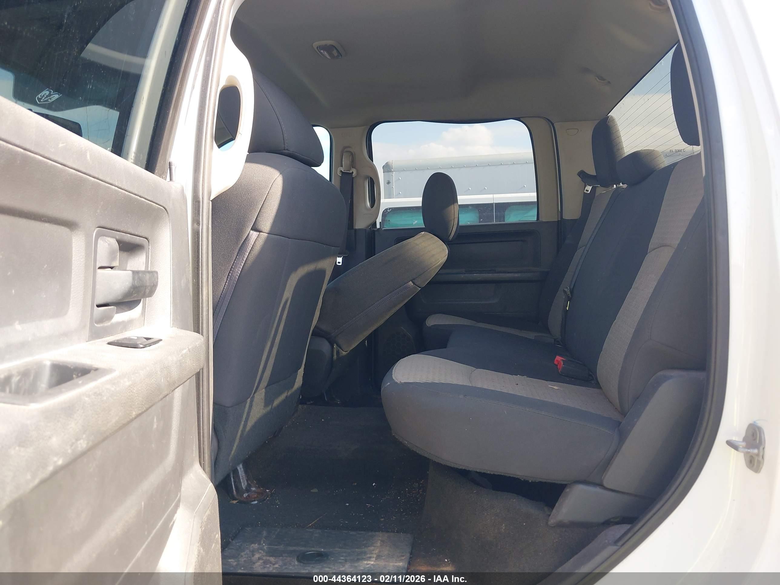 RAM 3500 image 7