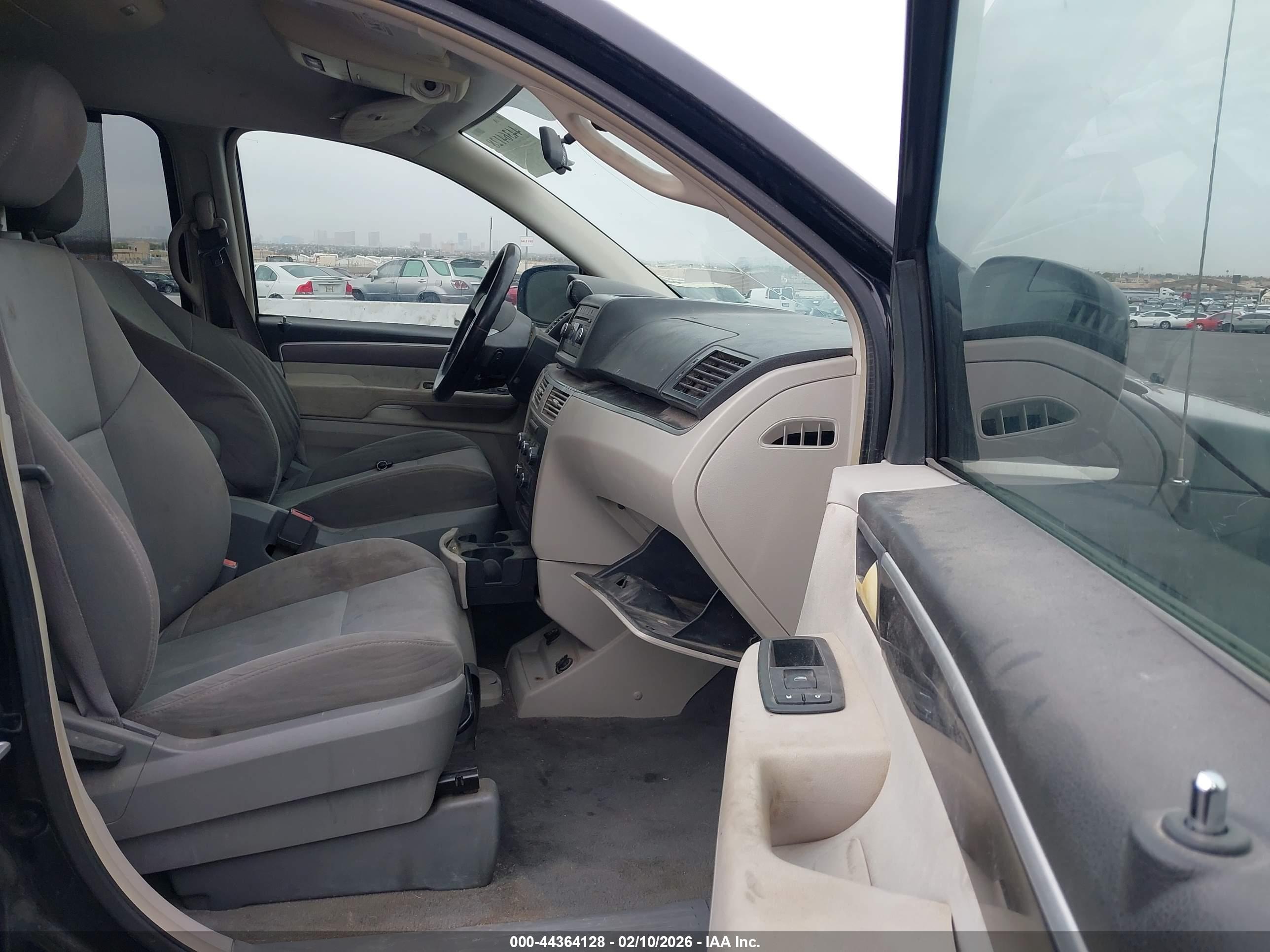 VOLKSWAGEN ROUTAN image 5