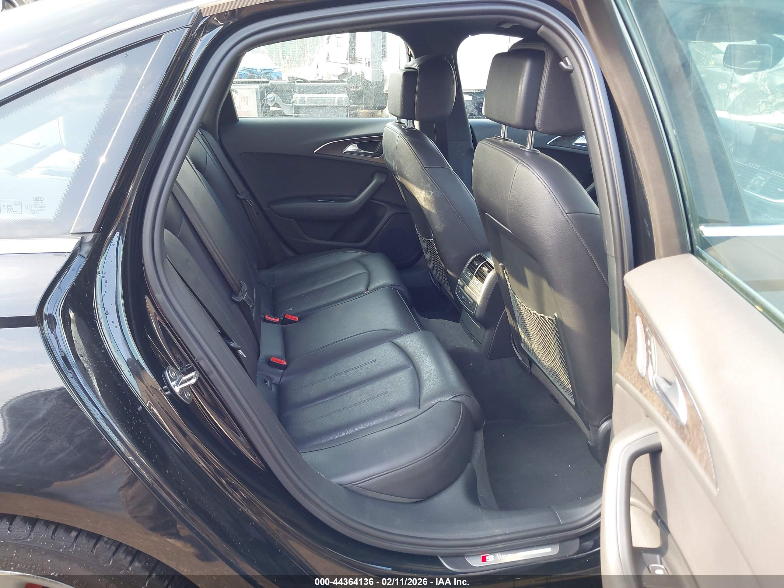 AUDI A6 image 8