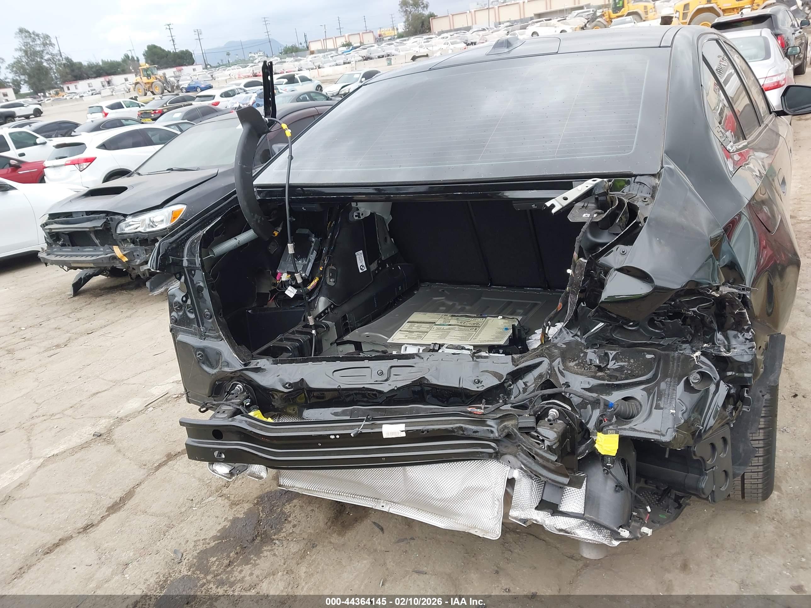 BMW 550E image 6