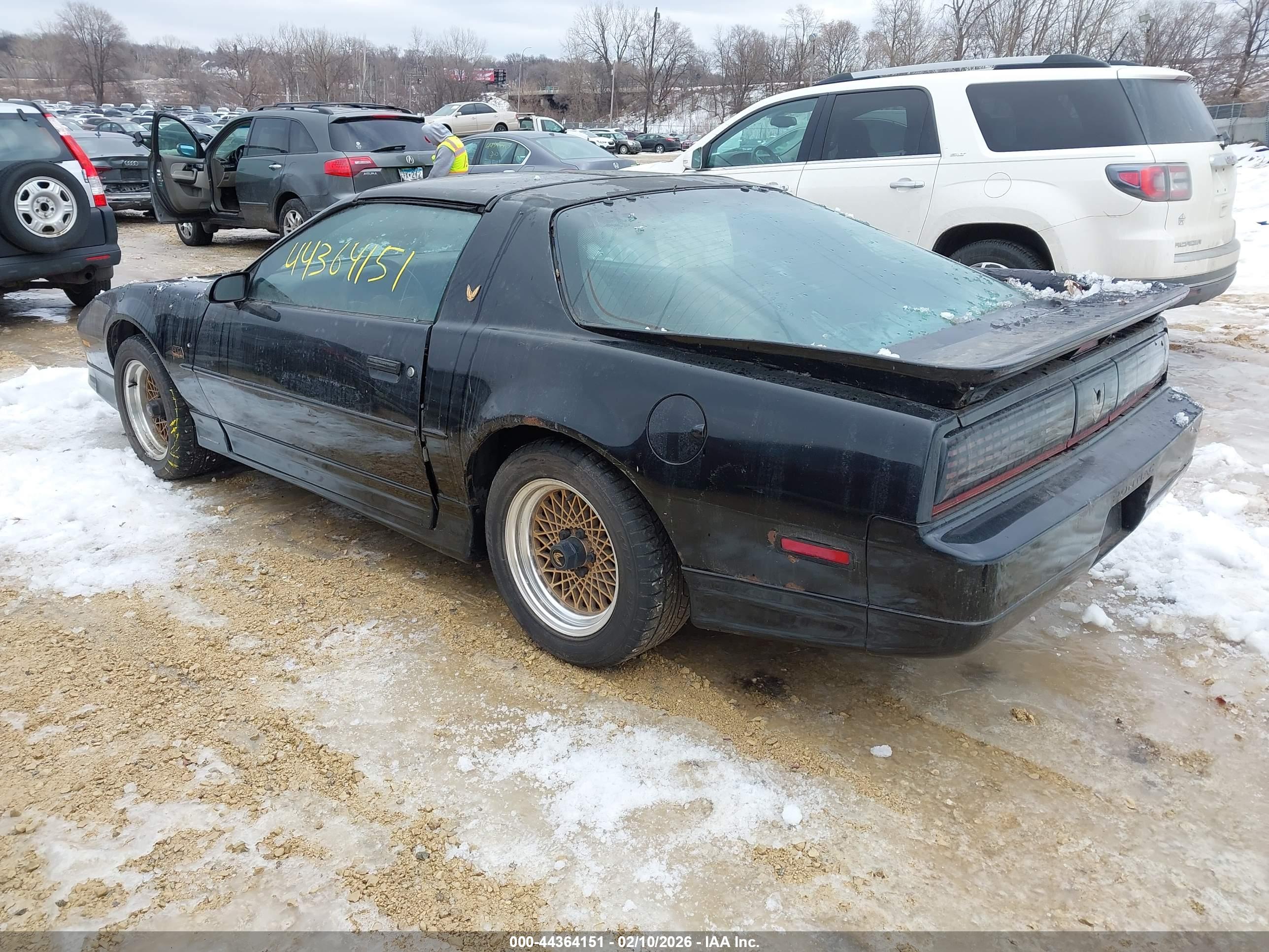 PONTIAC FIREBIRD image 3