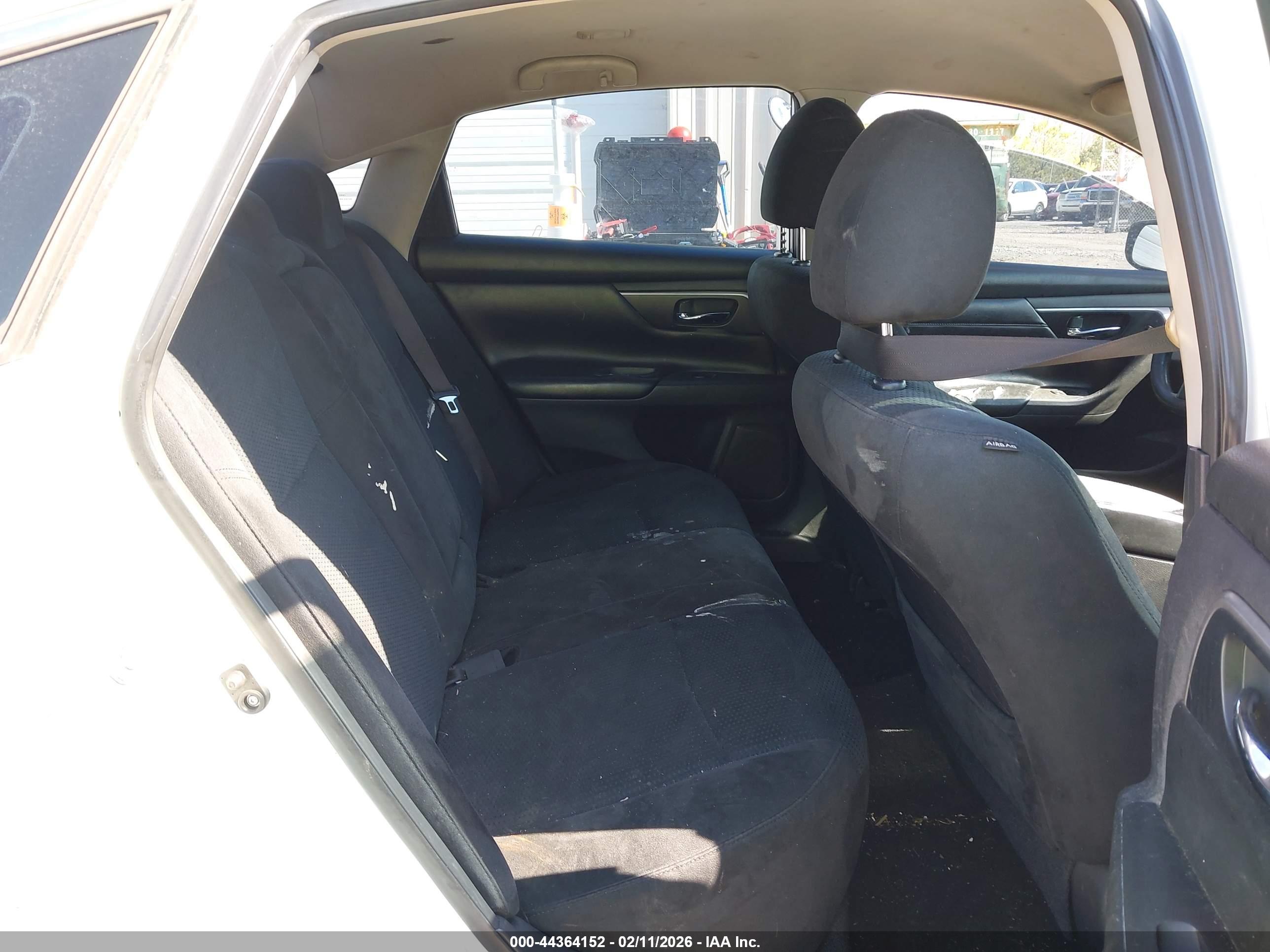 NISSAN ALTIMA image 8