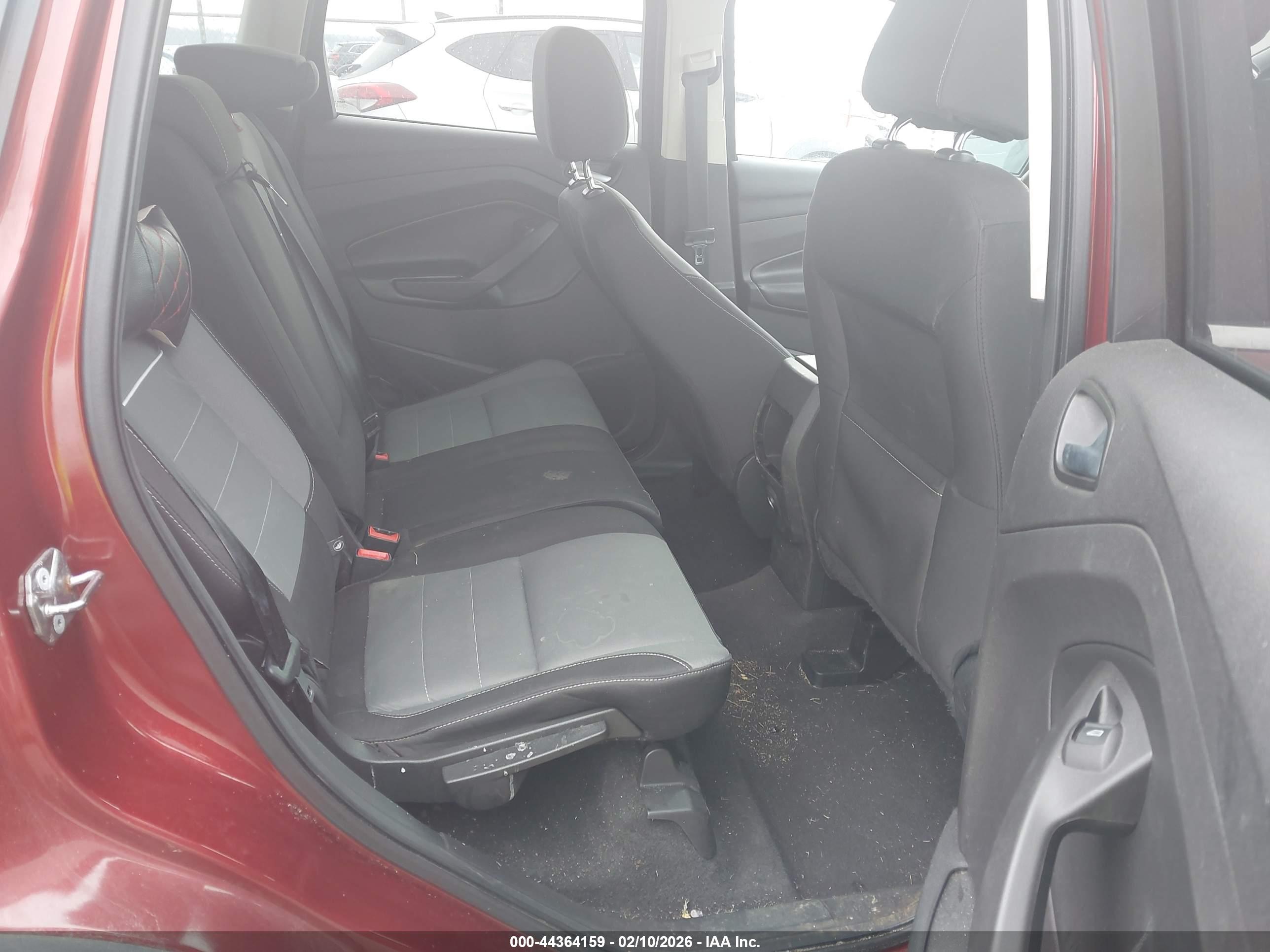 FORD ESCAPE image 8