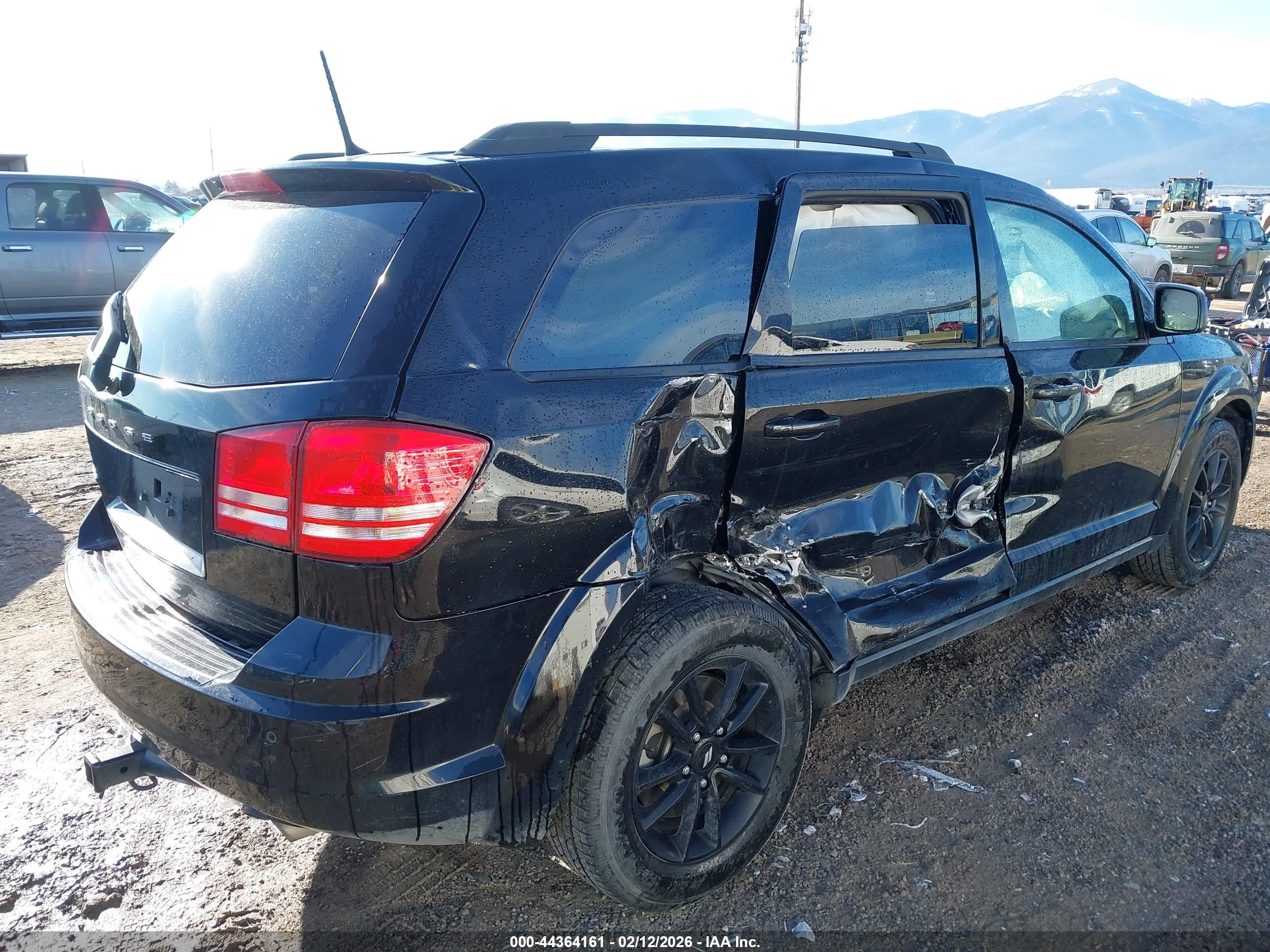DODGE JOURNEY image 6