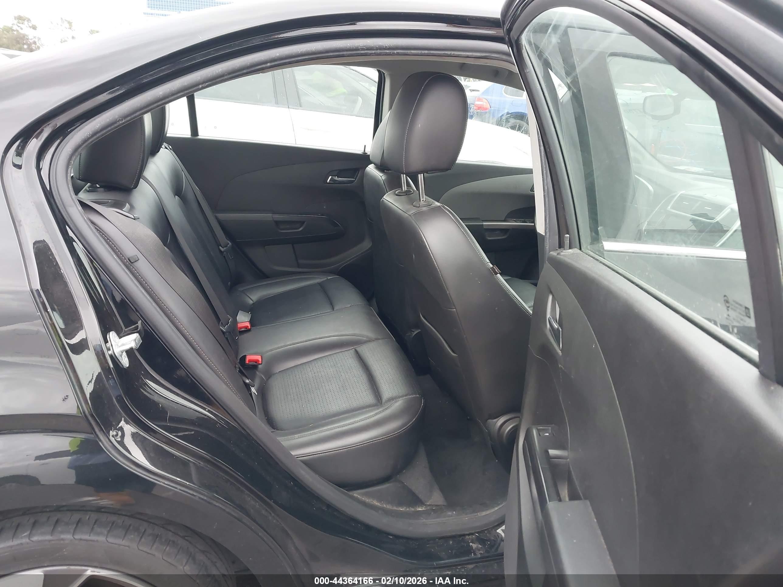CHEVROLET SONIC image 8