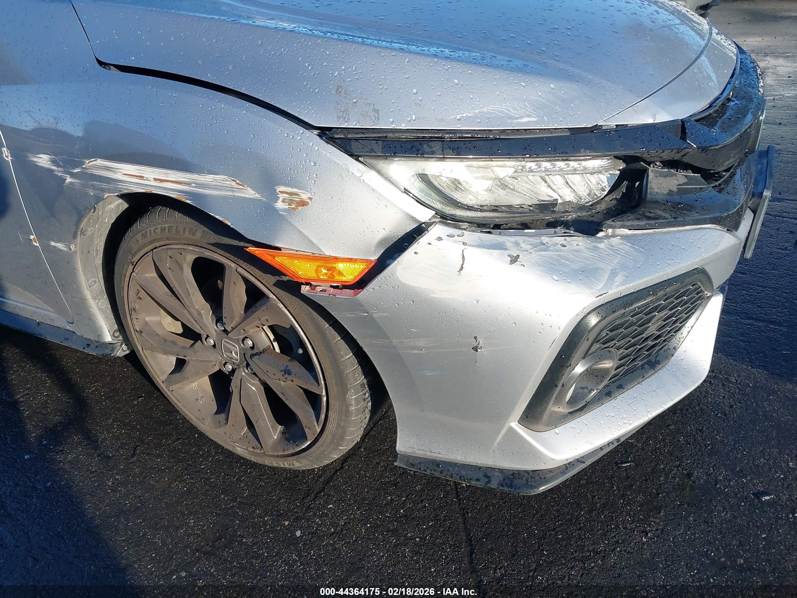 HONDA CIVIC image 6