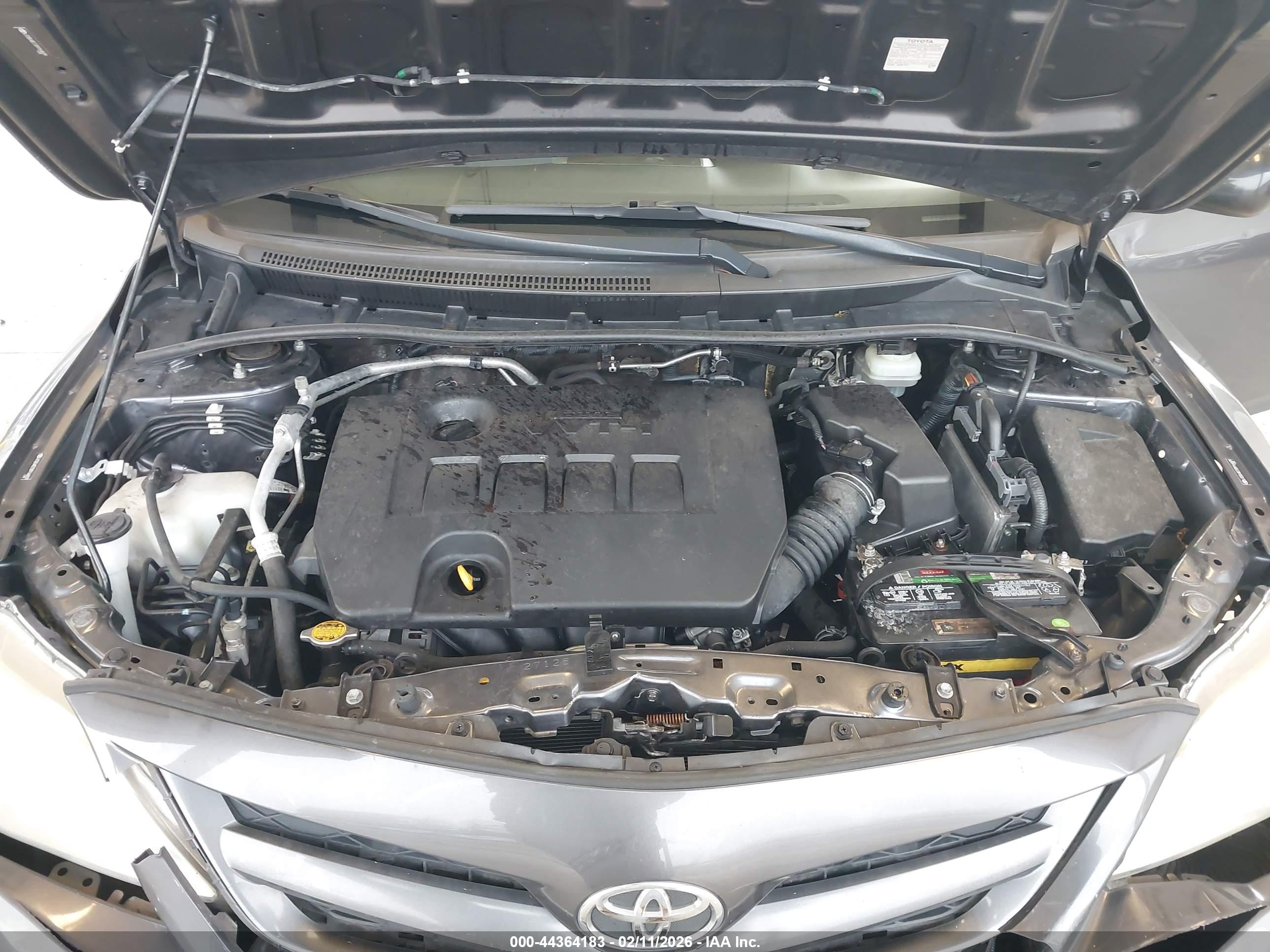 TOYOTA COROLLA image 10