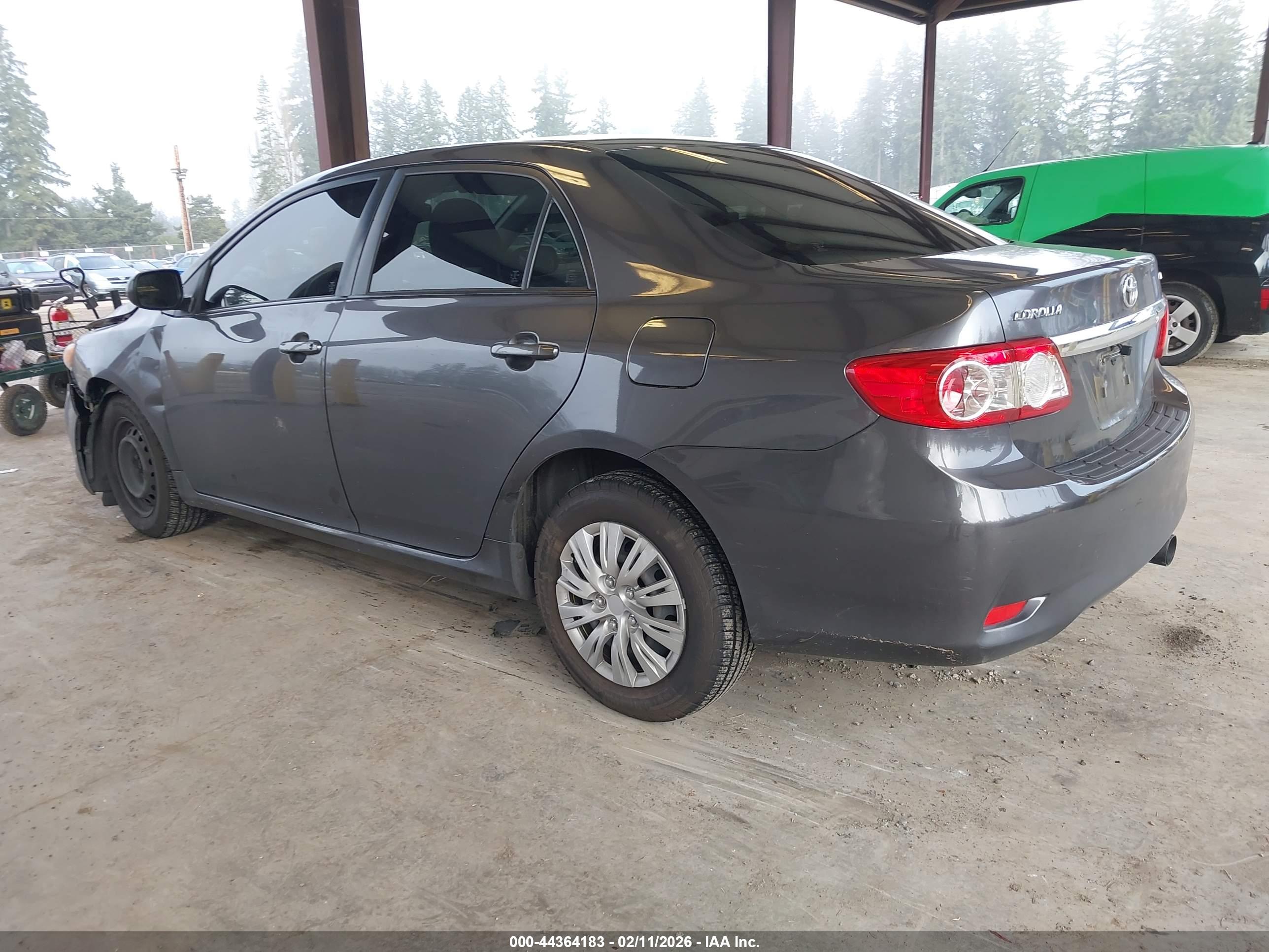 TOYOTA COROLLA image 3