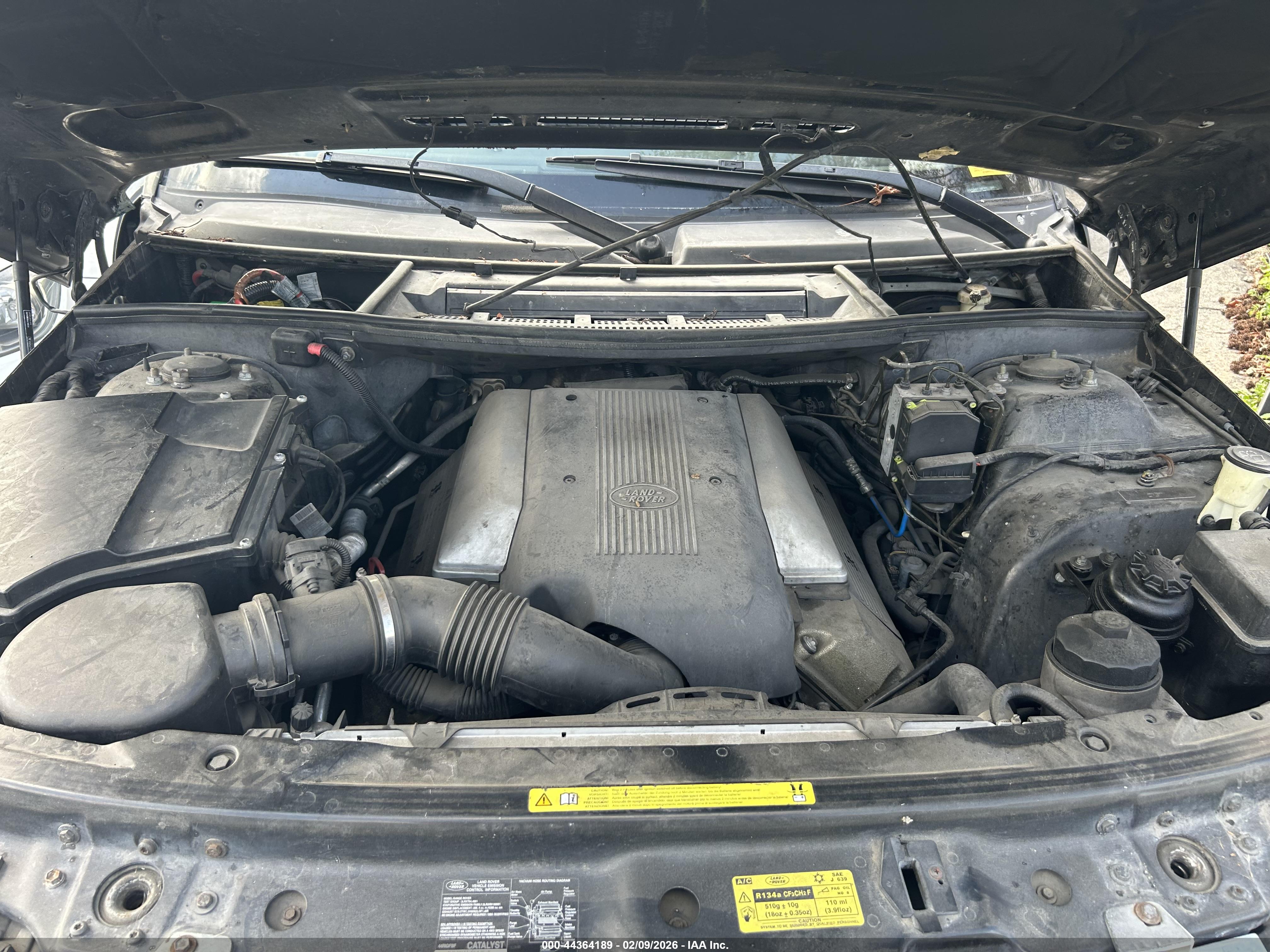 LAND ROVER image 10