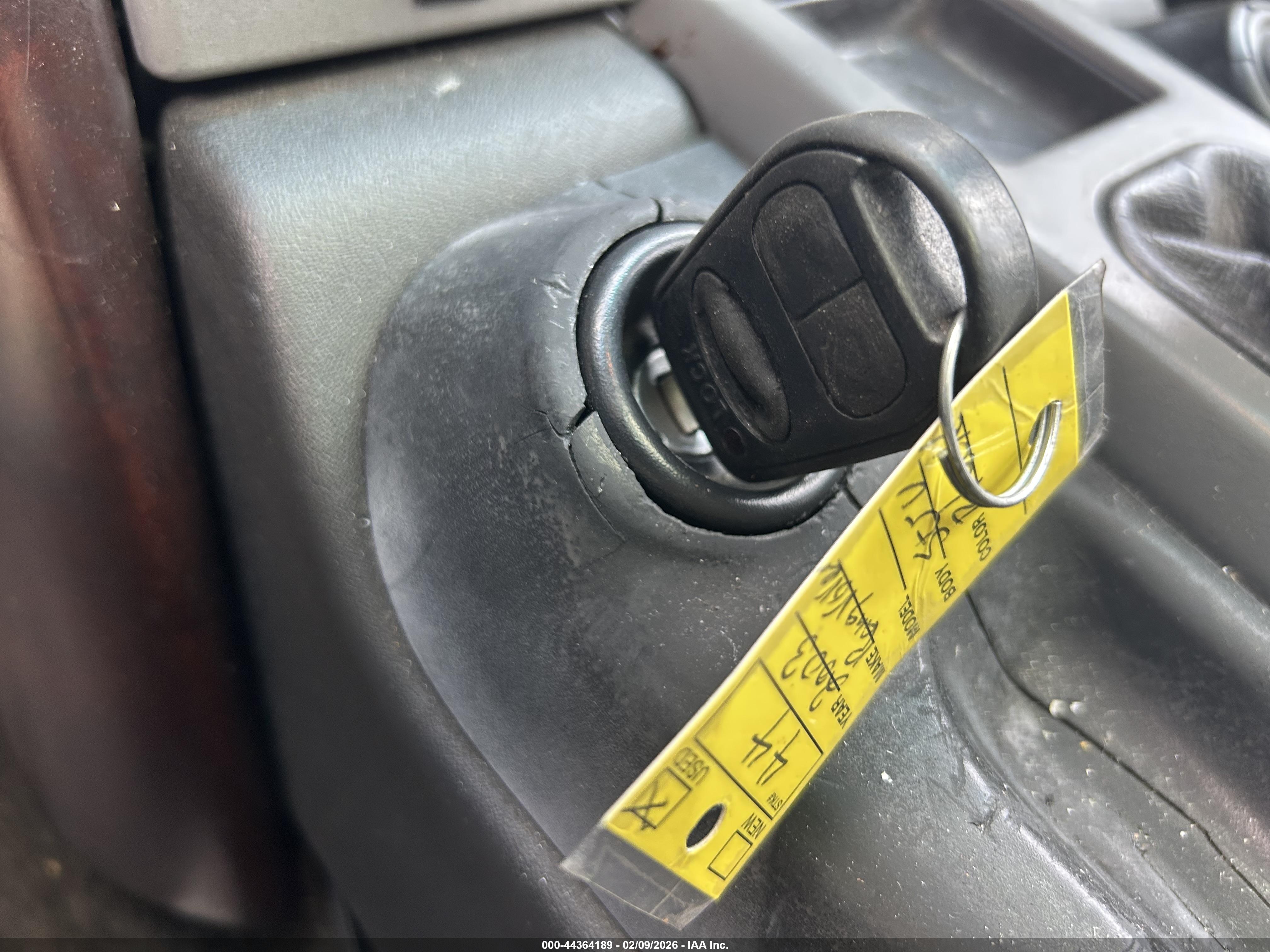 LAND ROVER image 11