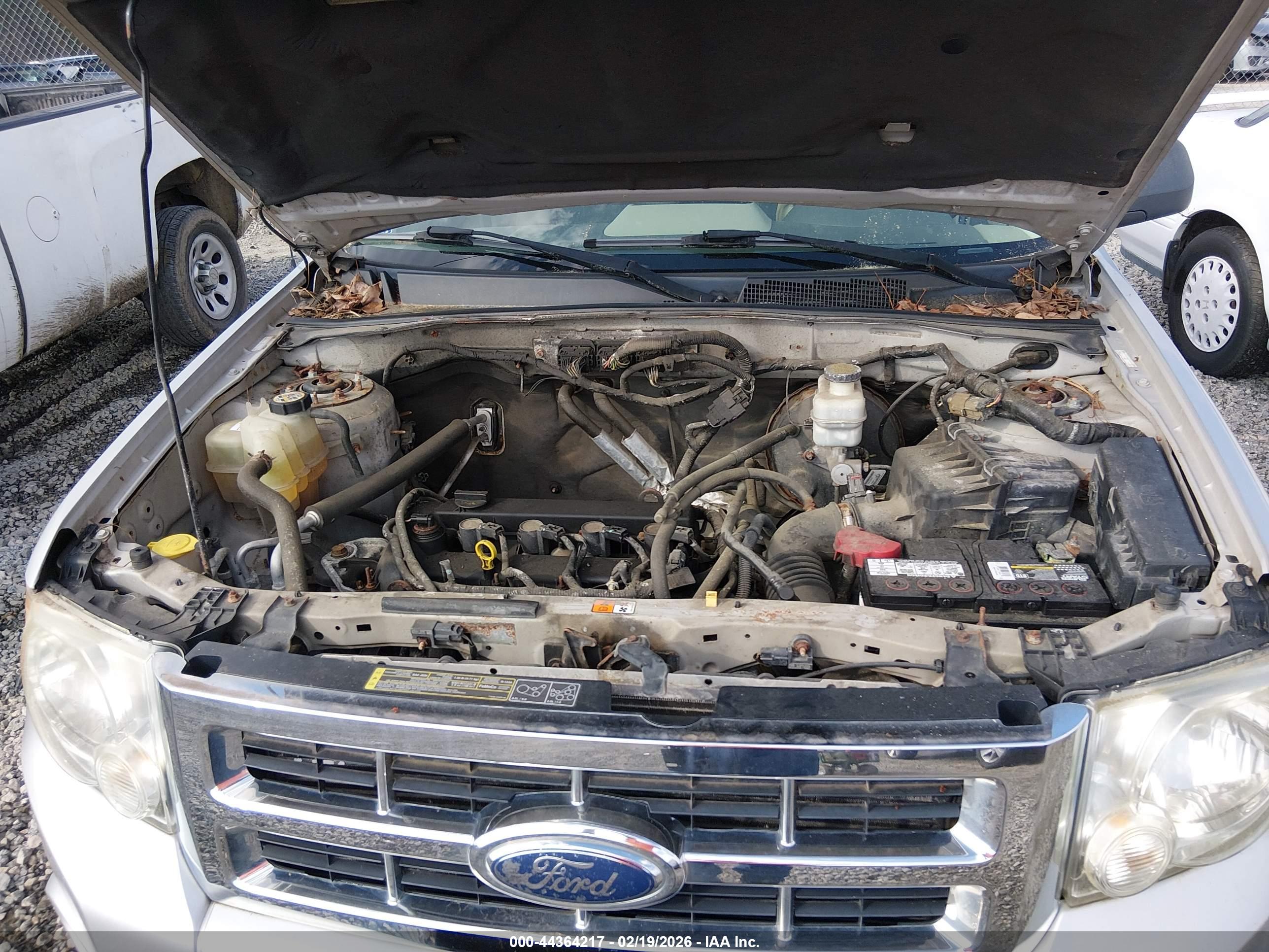 FORD ESCAPE image 10