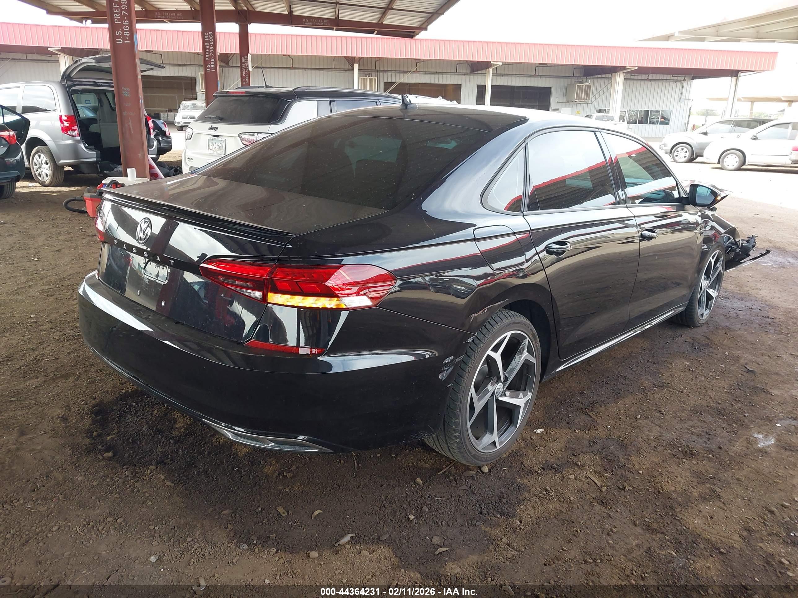 VOLKSWAGEN PASSAT image 4