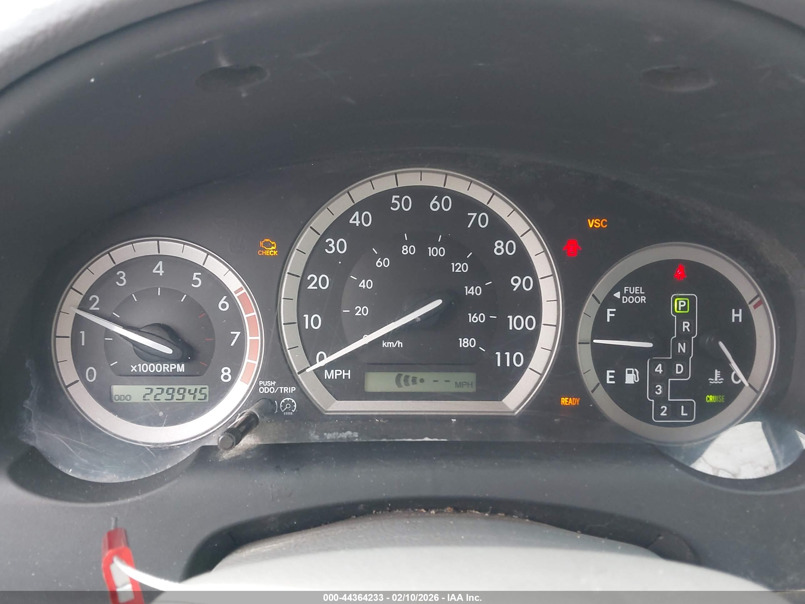 TOYOTA SIENNA image 7
