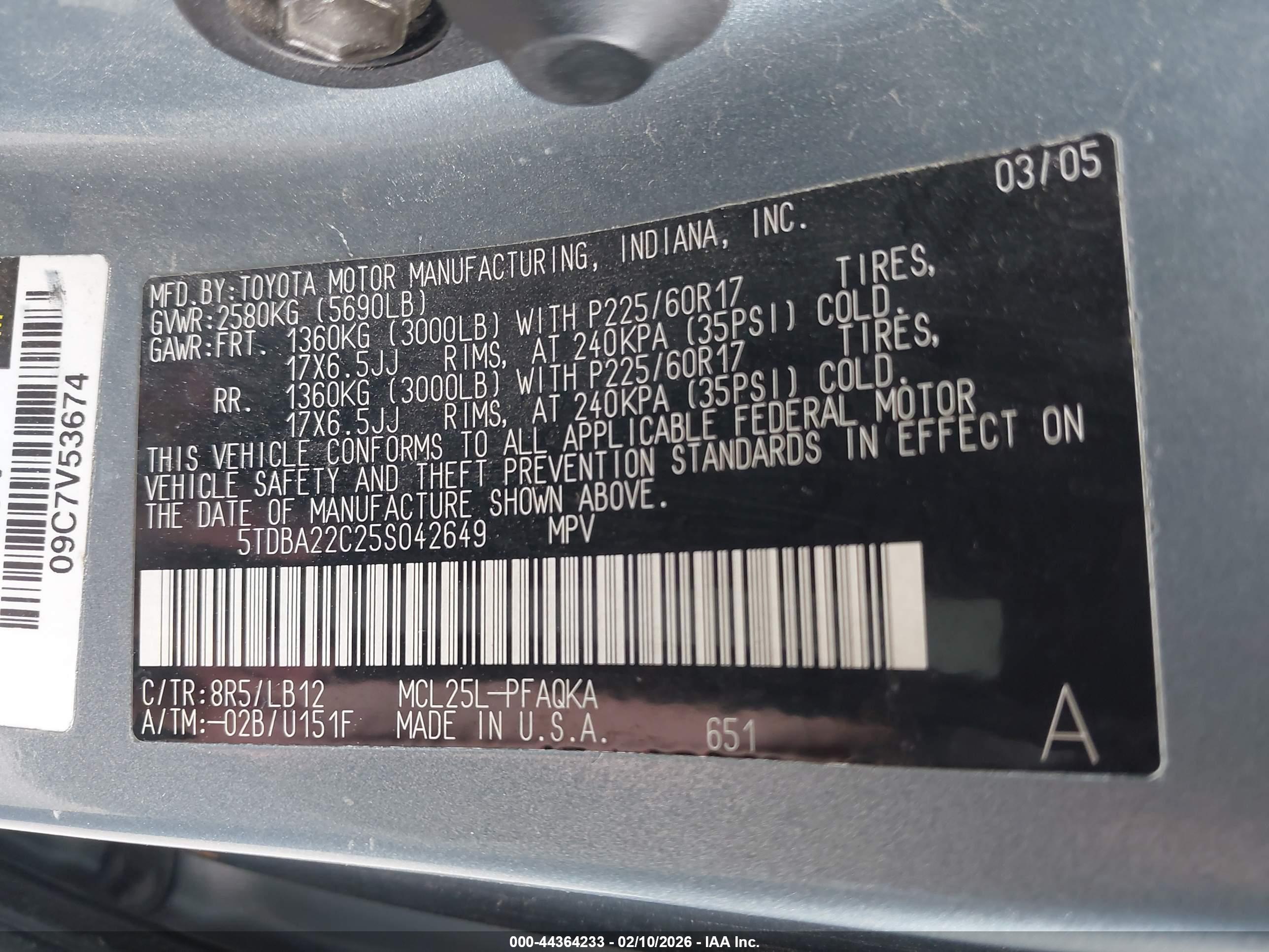 TOYOTA SIENNA image 9
