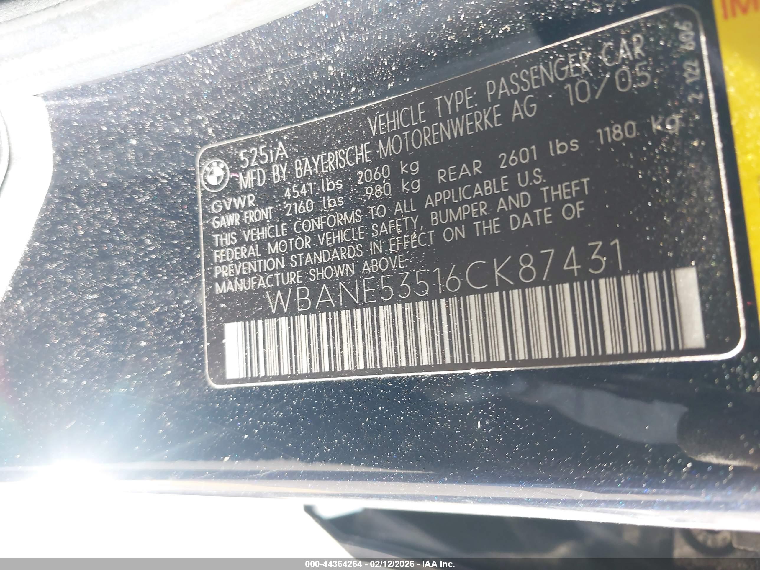 BMW 525I image 9