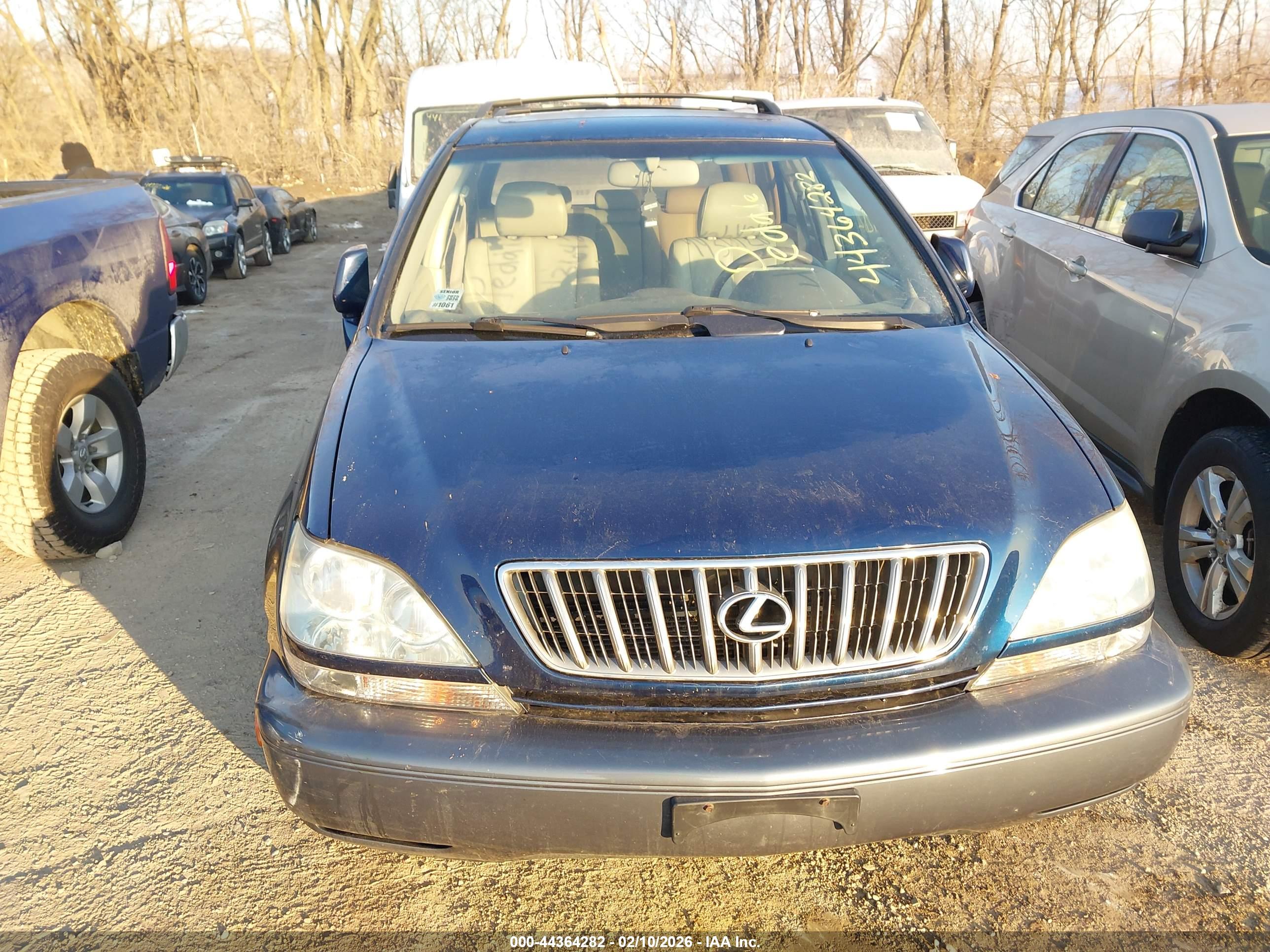 LEXUS RX image 6