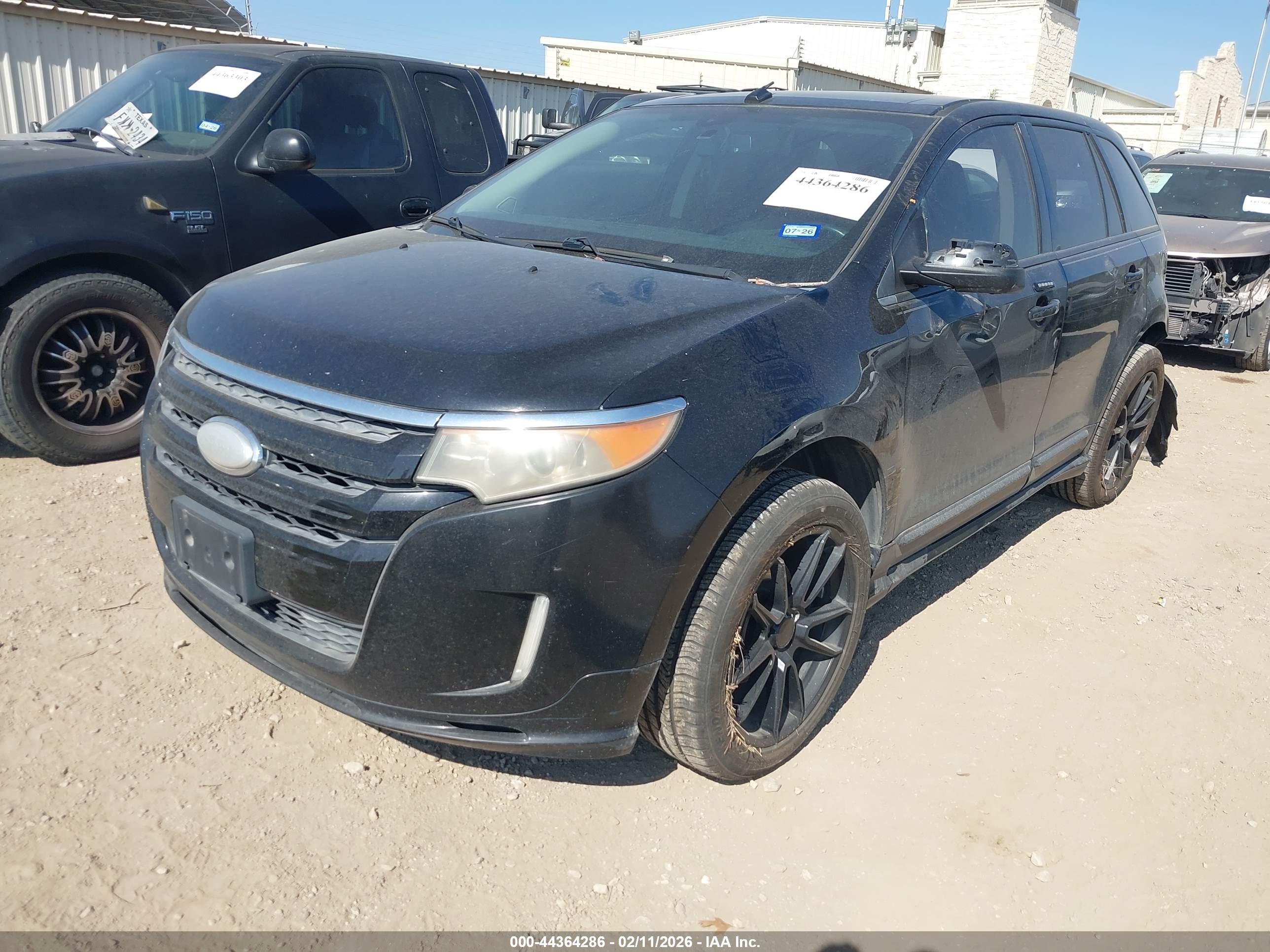 FORD EDGE image 2
