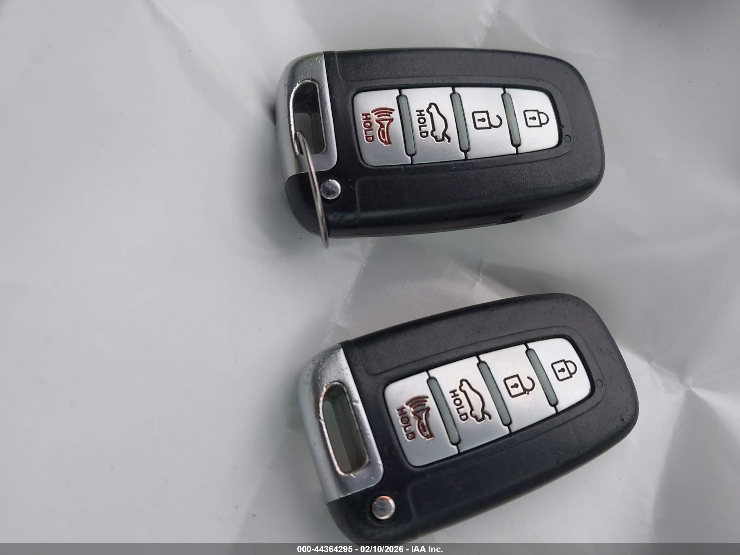 HYUNDAI SONATA image 11
