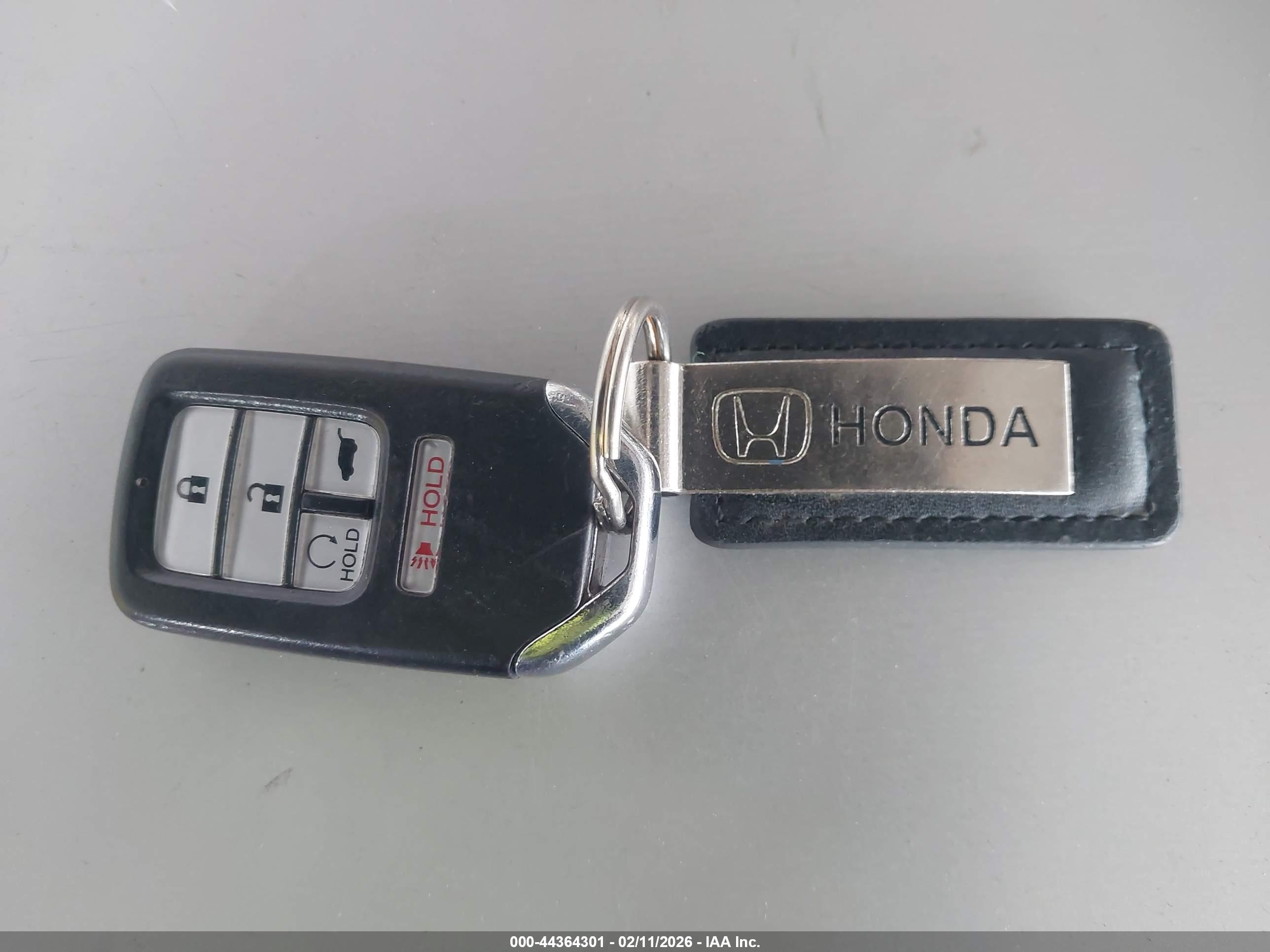 HONDA CR-V image 11