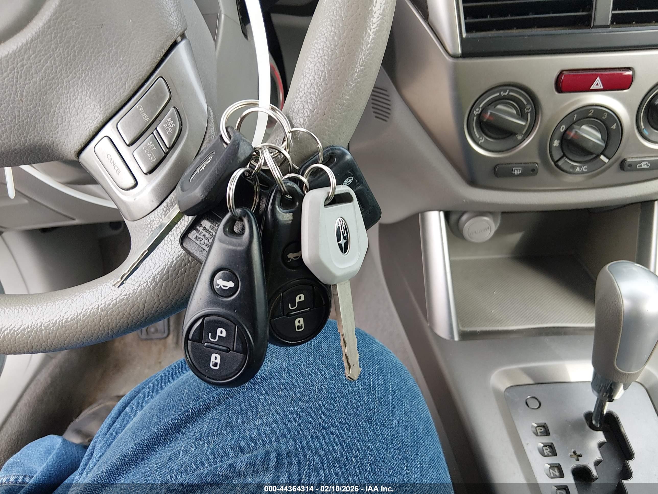 SUBARU FORESTER image 11
