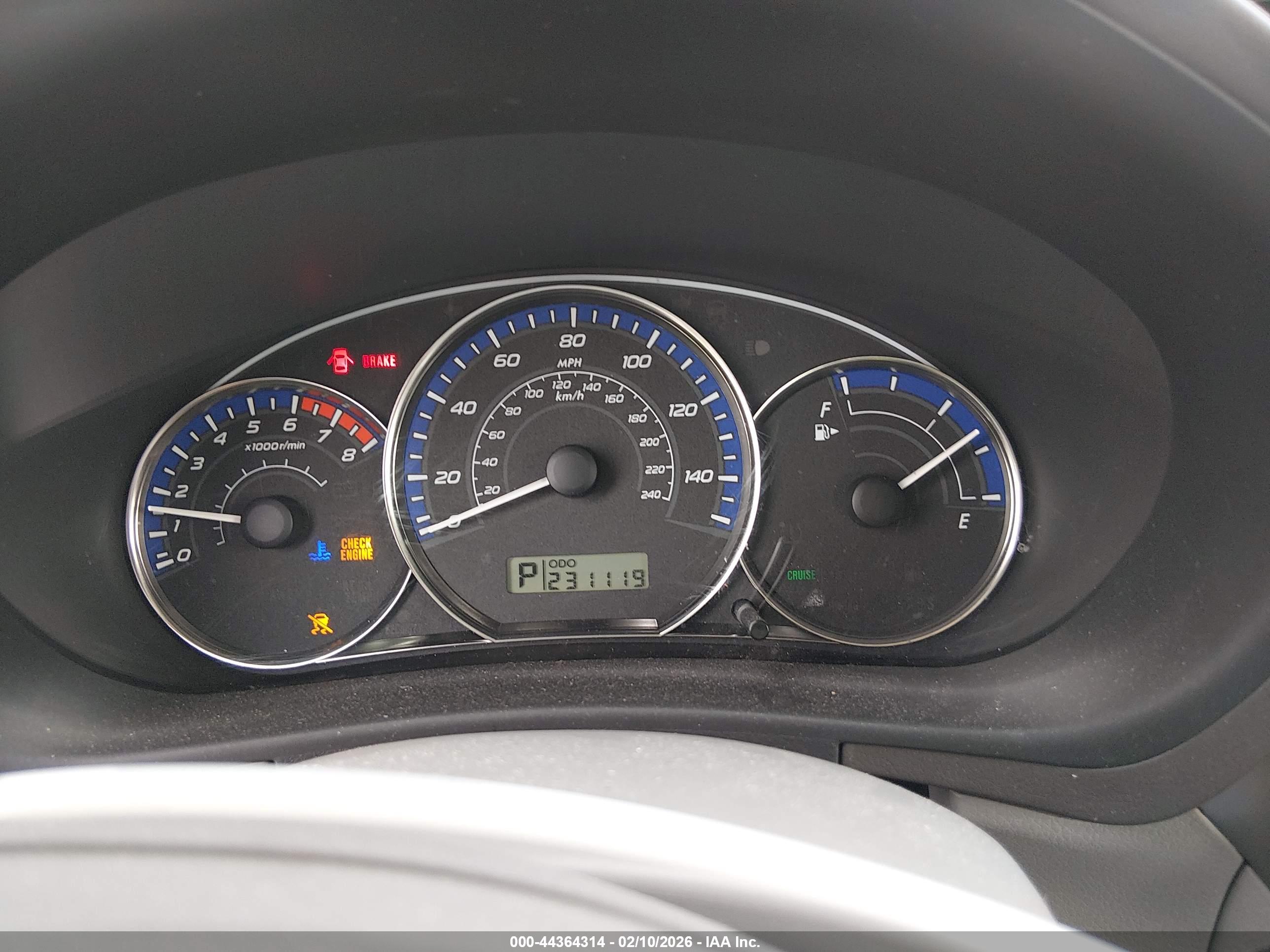 SUBARU FORESTER image 7