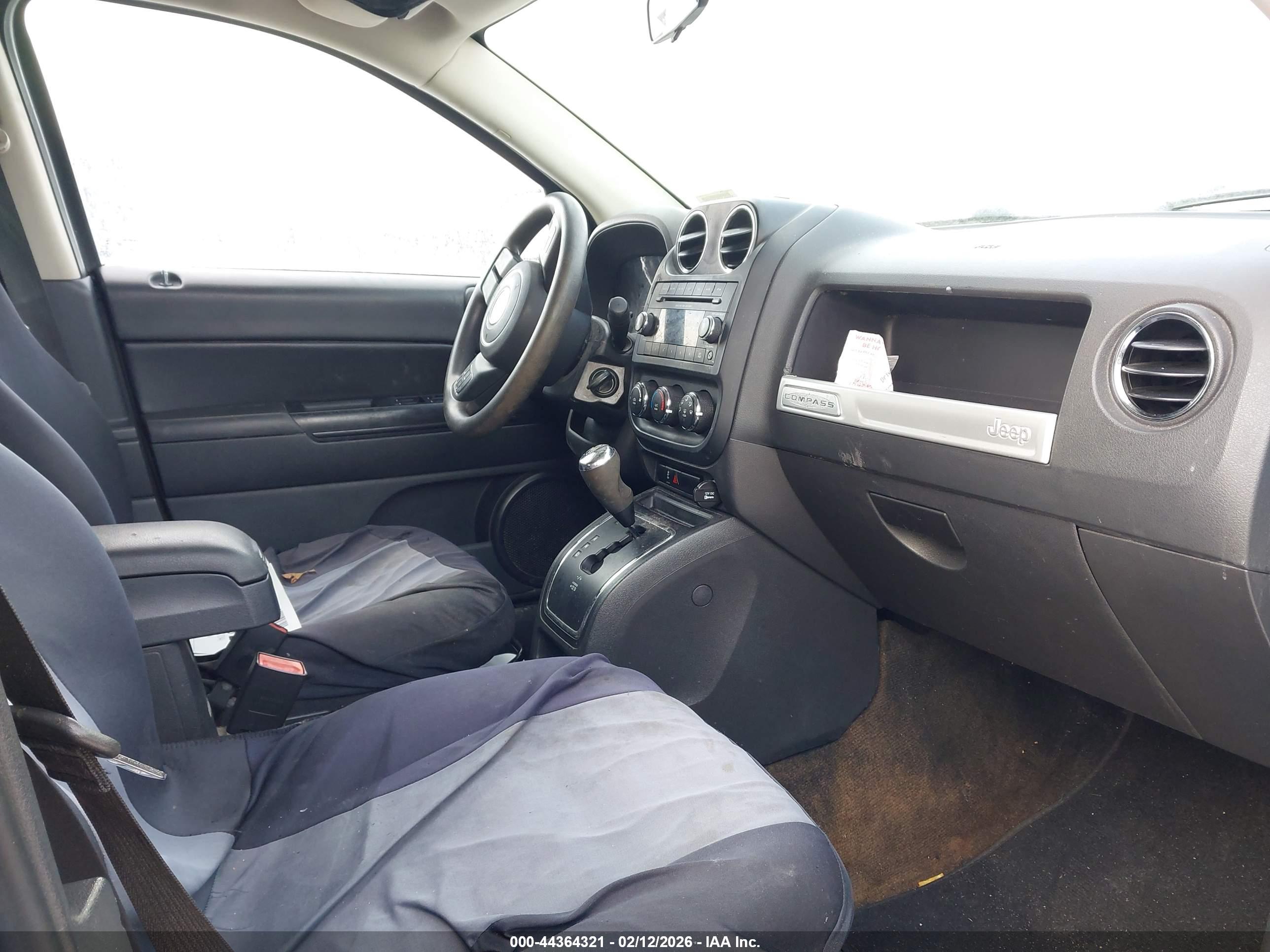 JEEP COMPASS image 5