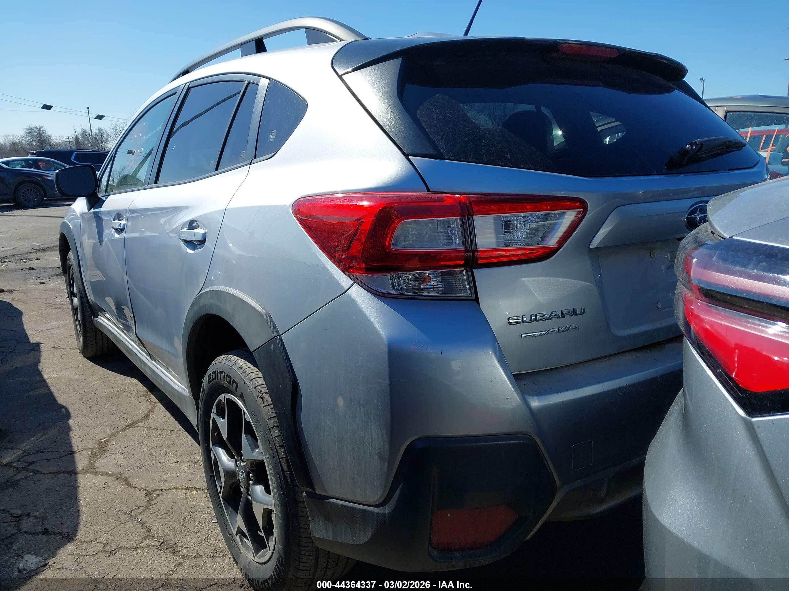 SUBARU CROSSTREK image 3