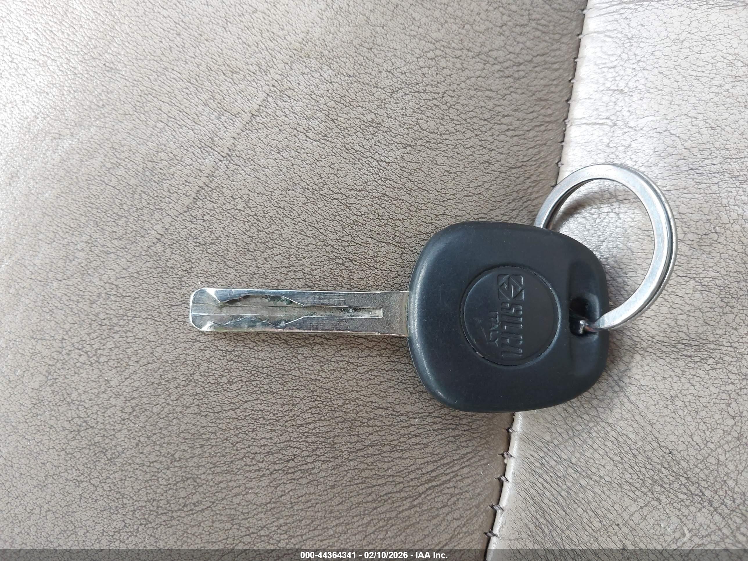 LEXUS ES image 11