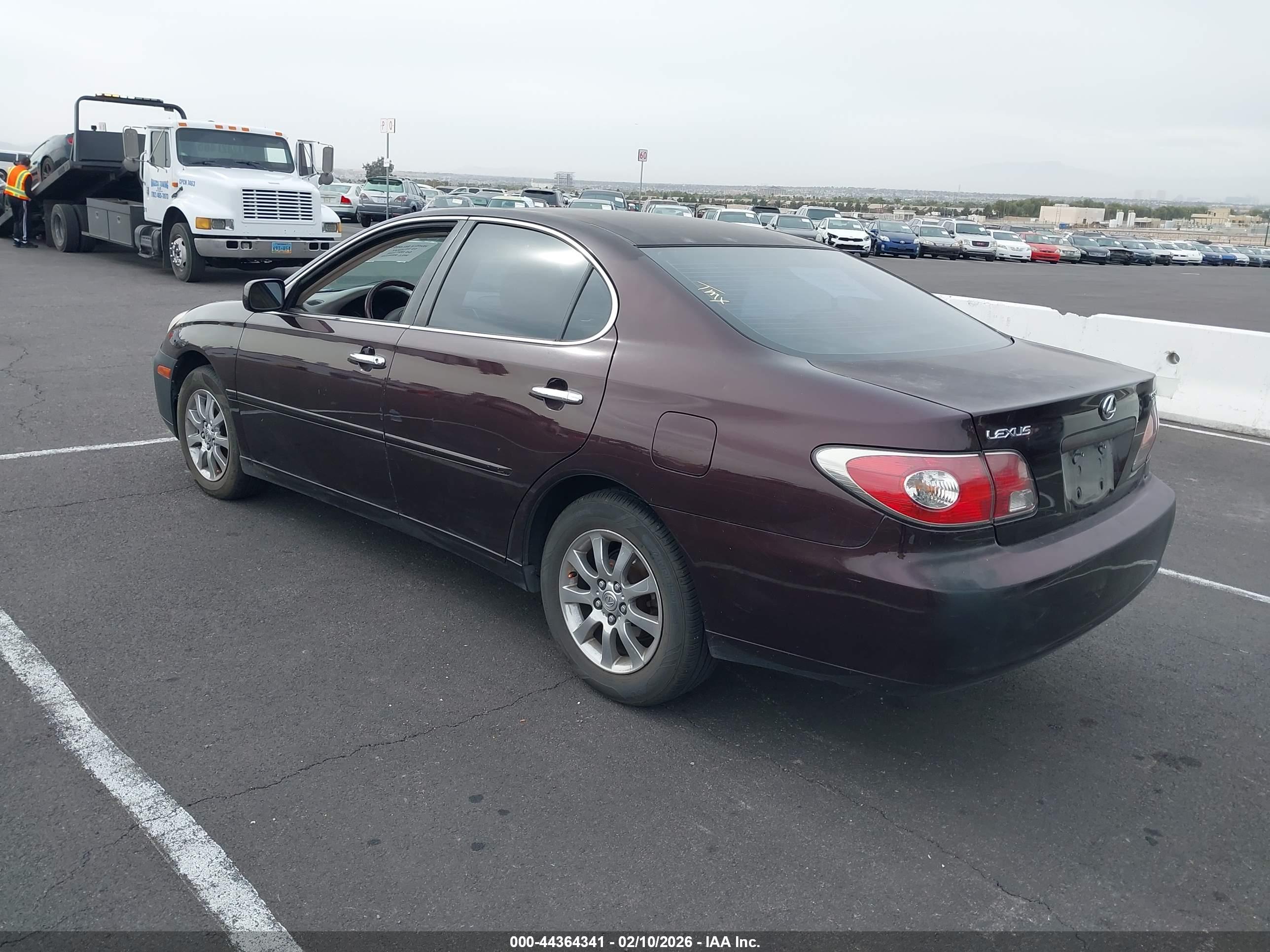 LEXUS ES image 3