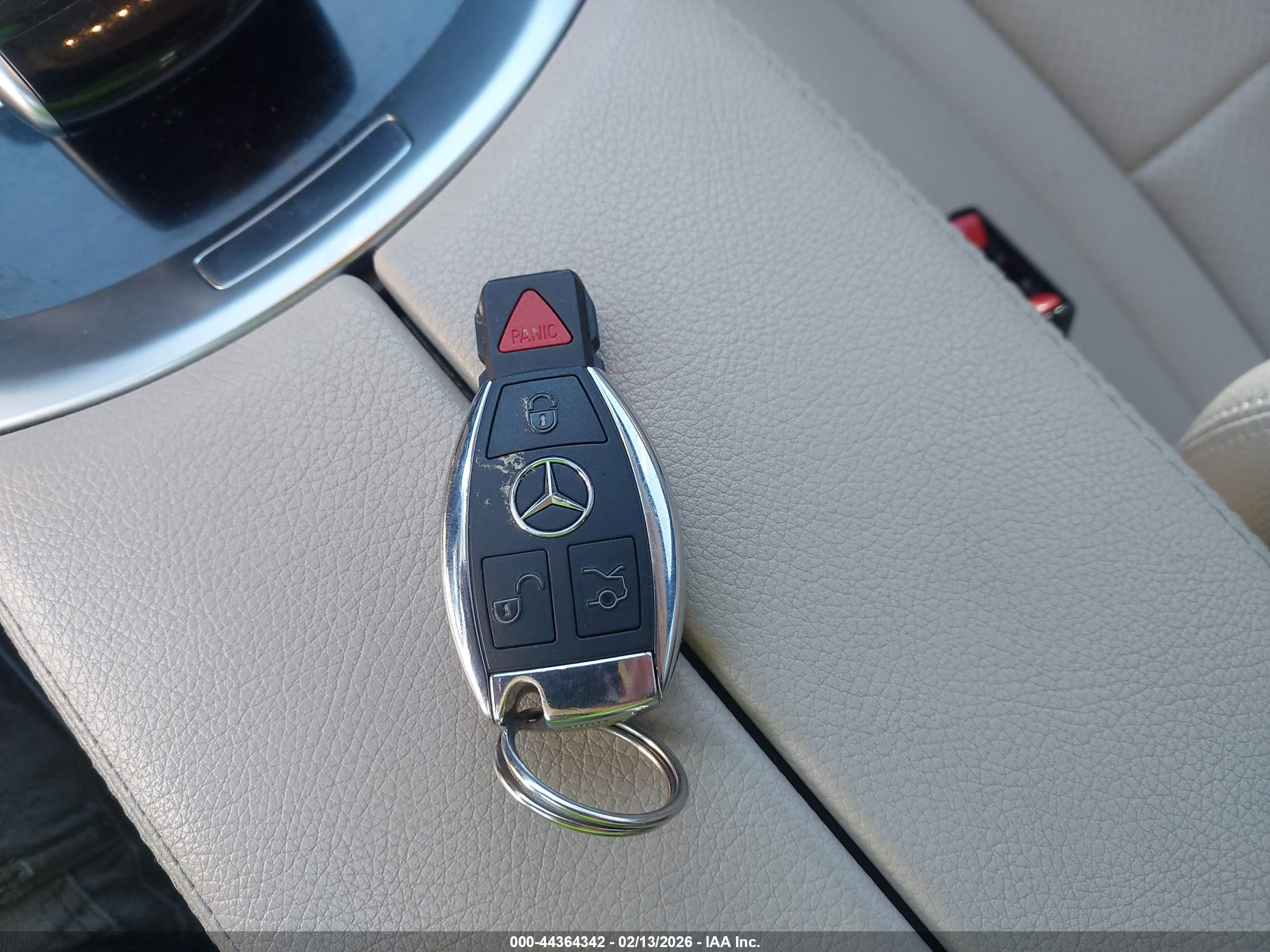 MERCEDES-BENZ C image 11