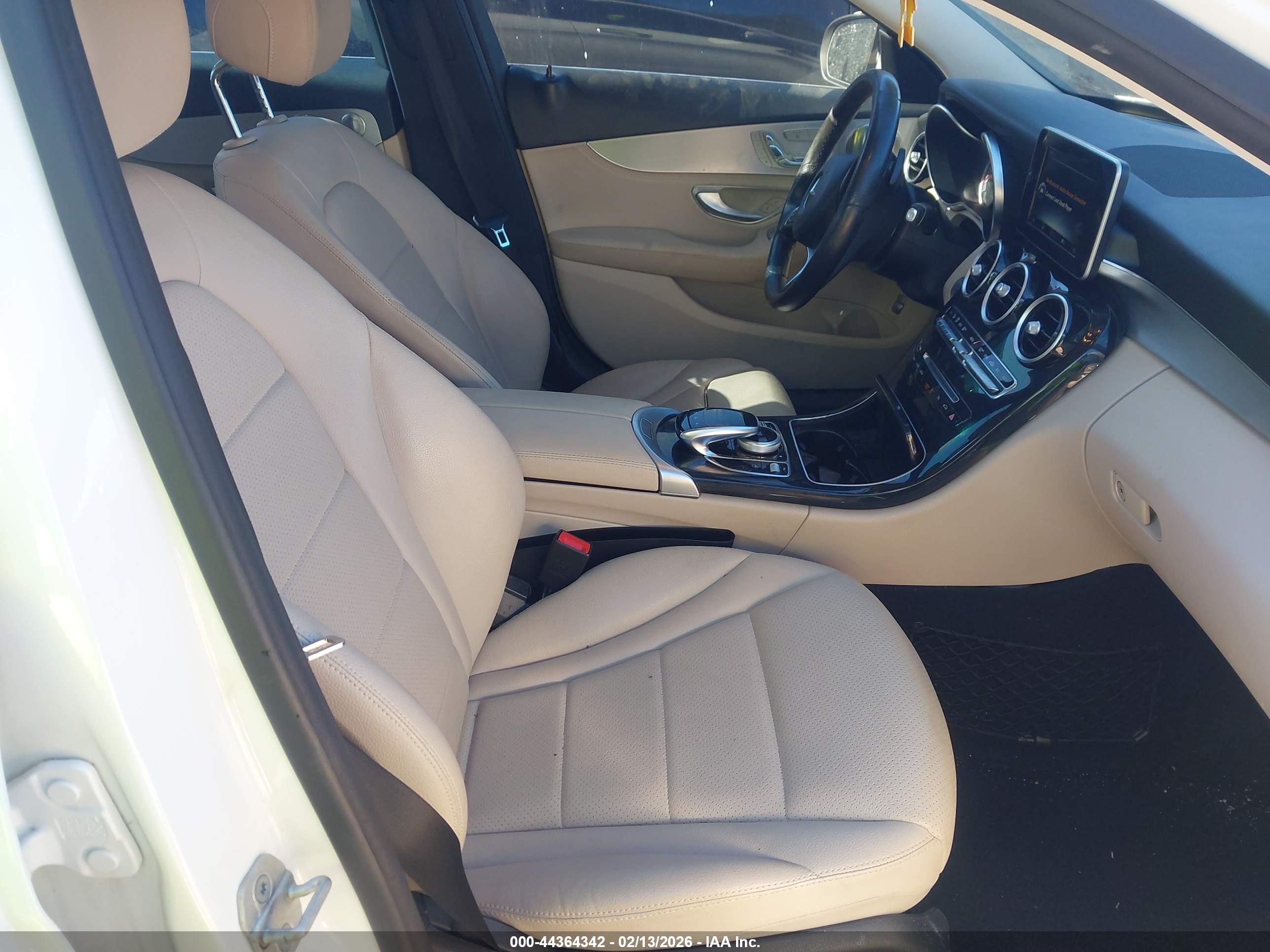 MERCEDES-BENZ C image 5