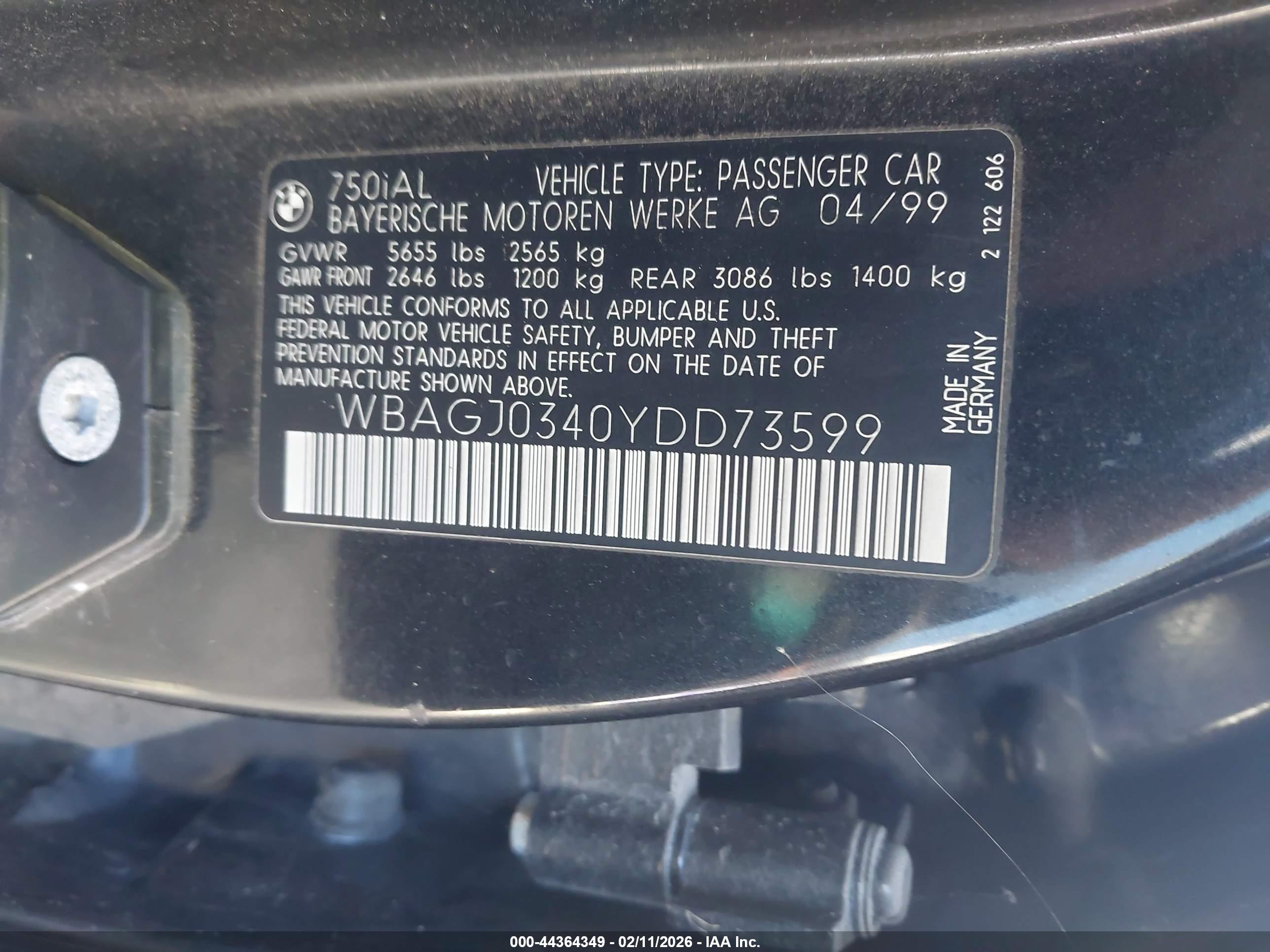 BMW 750IL image 9