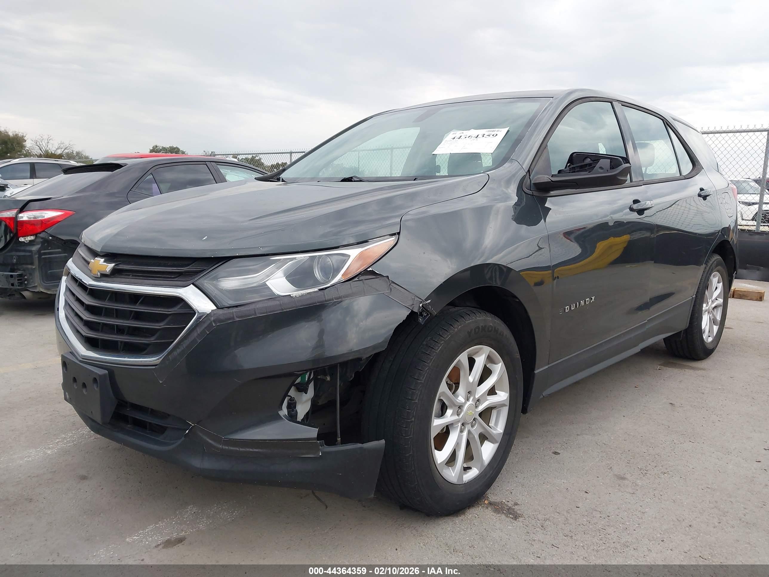 CHEVROLET EQUINOX image 6