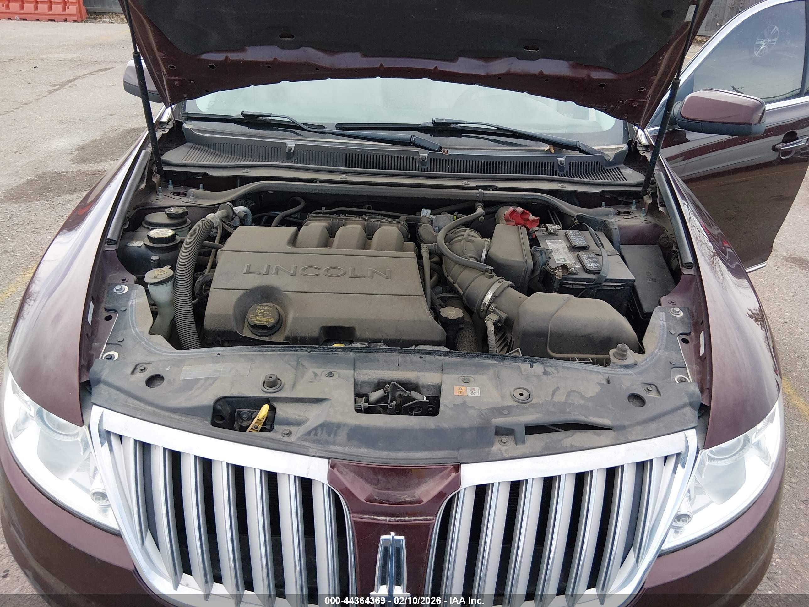 LINCOLN MKS image 10