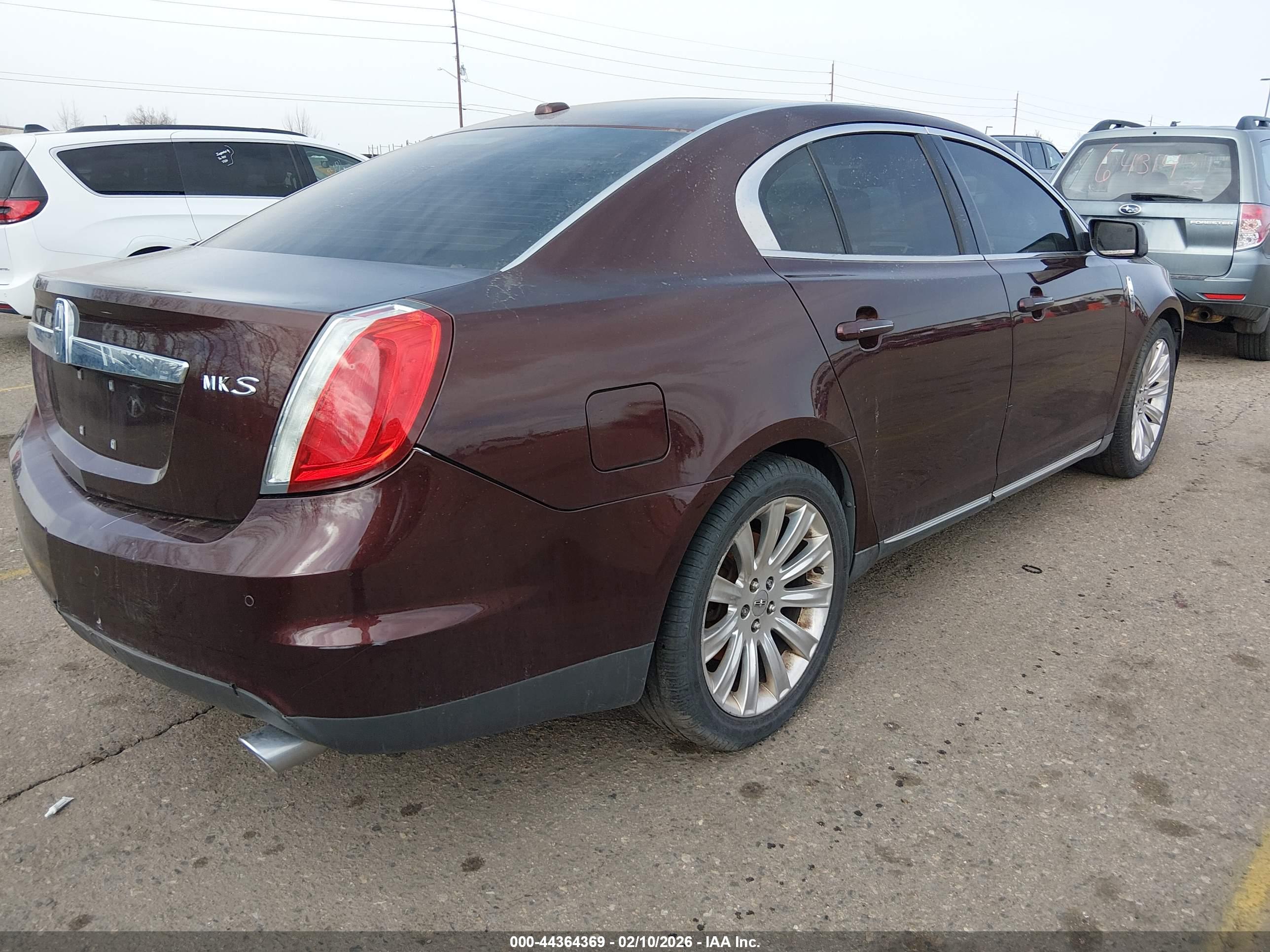 LINCOLN MKS image 4