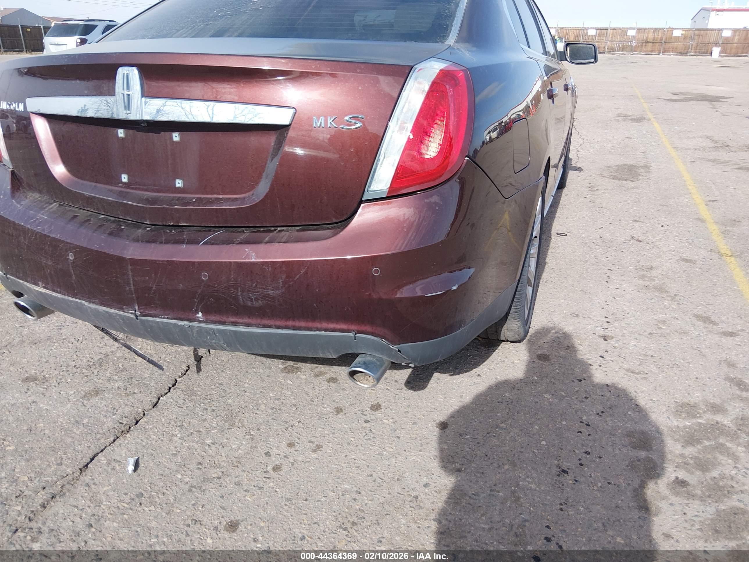 LINCOLN MKS image 6