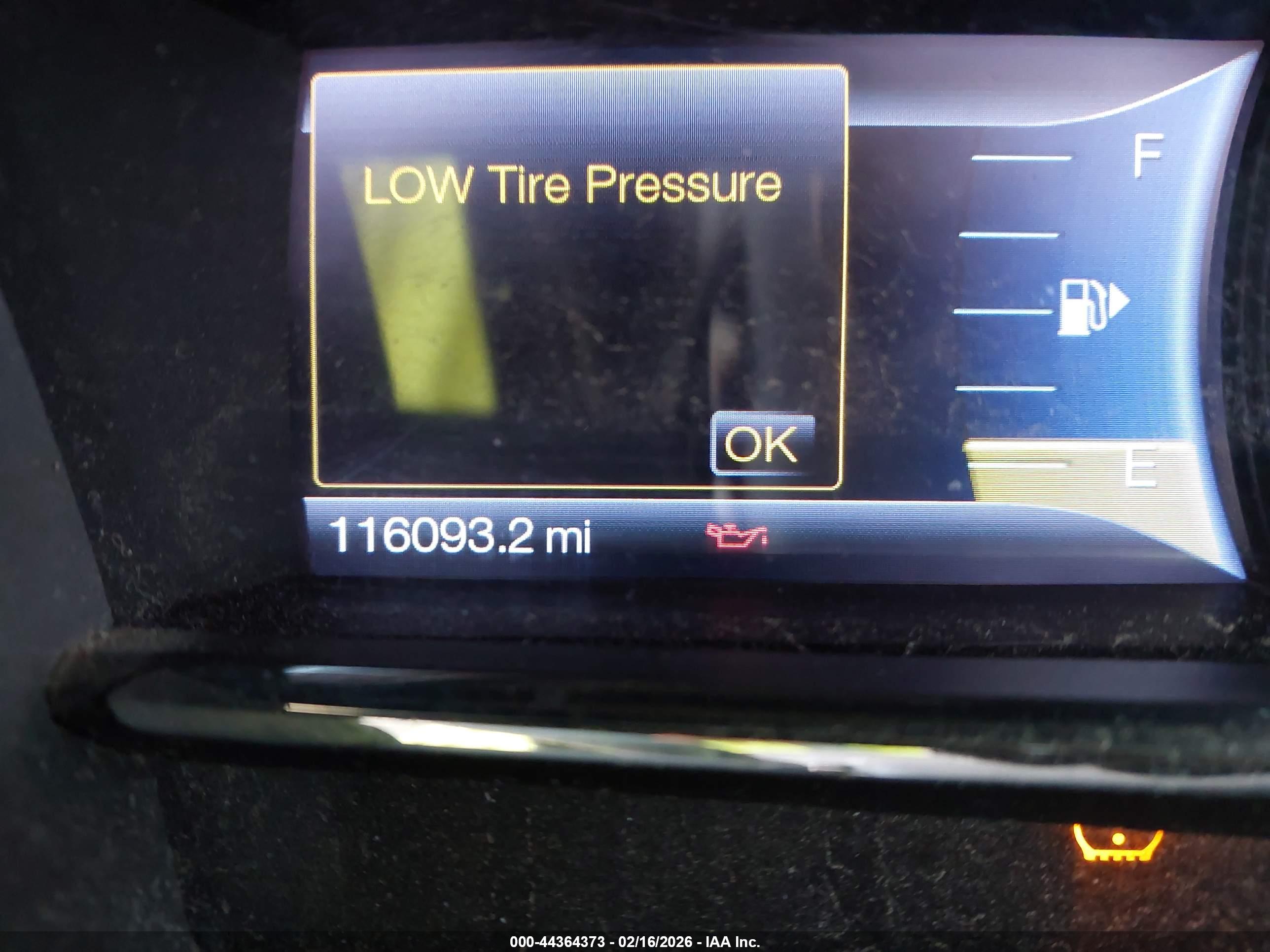 LINCOLN MKS image 6