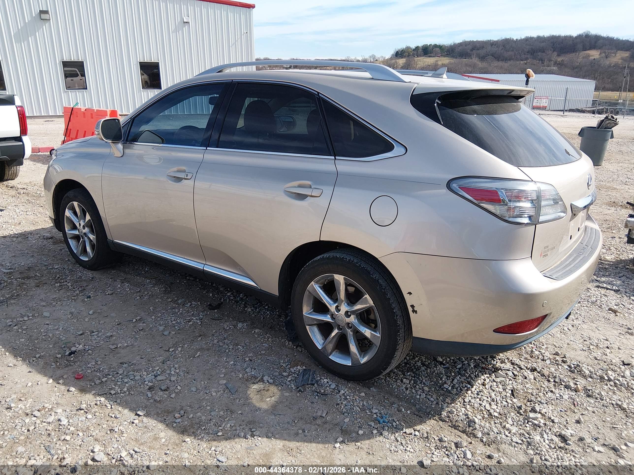 LEXUS RX image 3