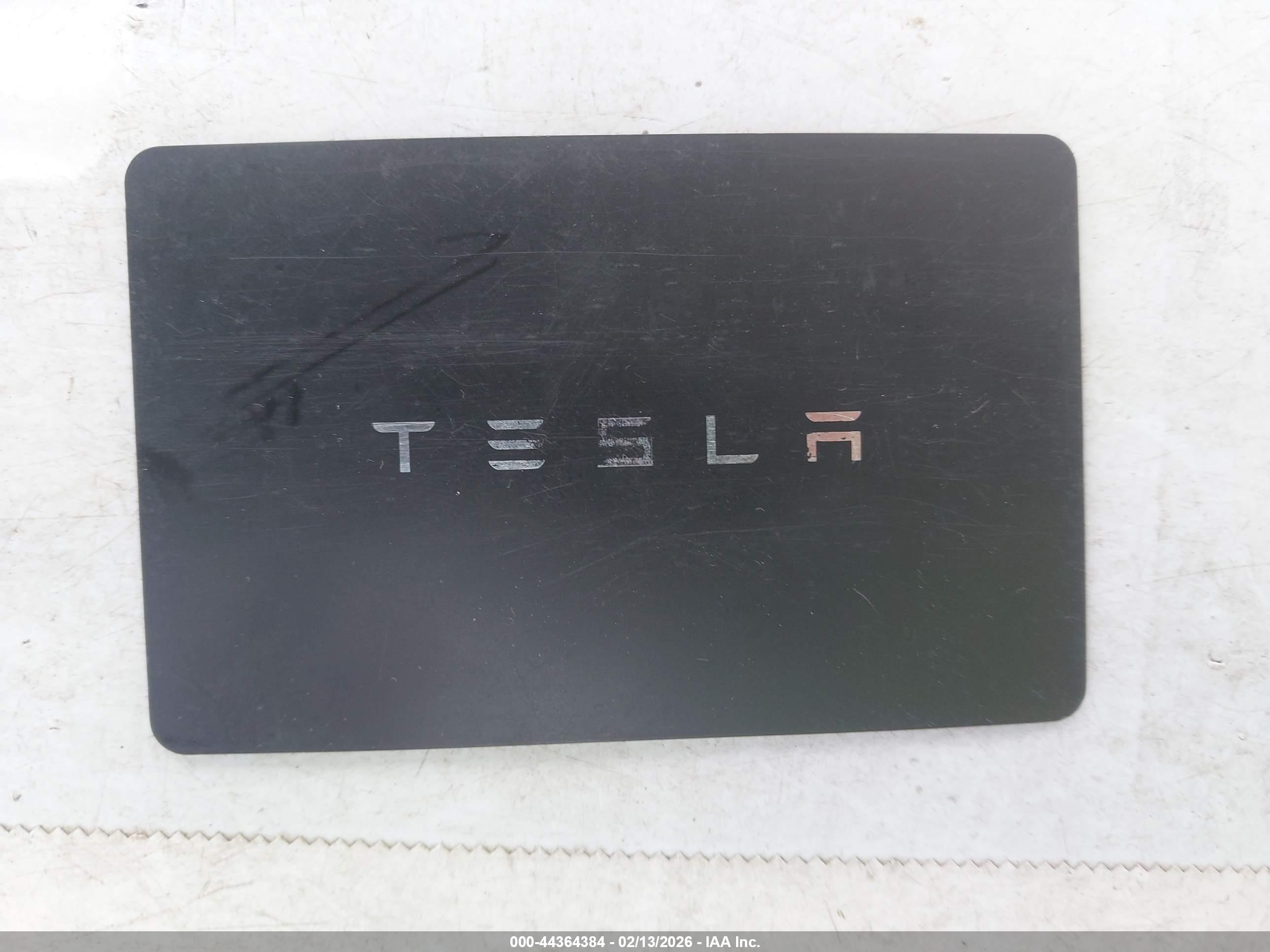 TESLA MODEL image 11