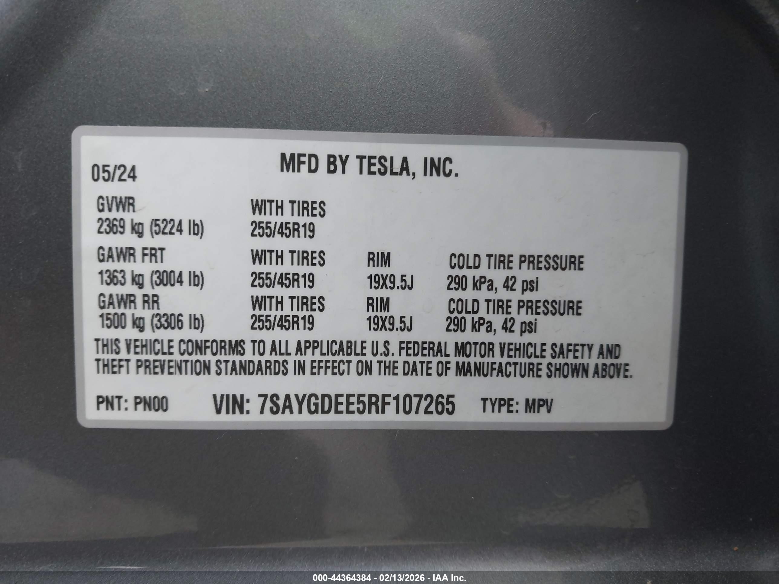 TESLA MODEL image 9
