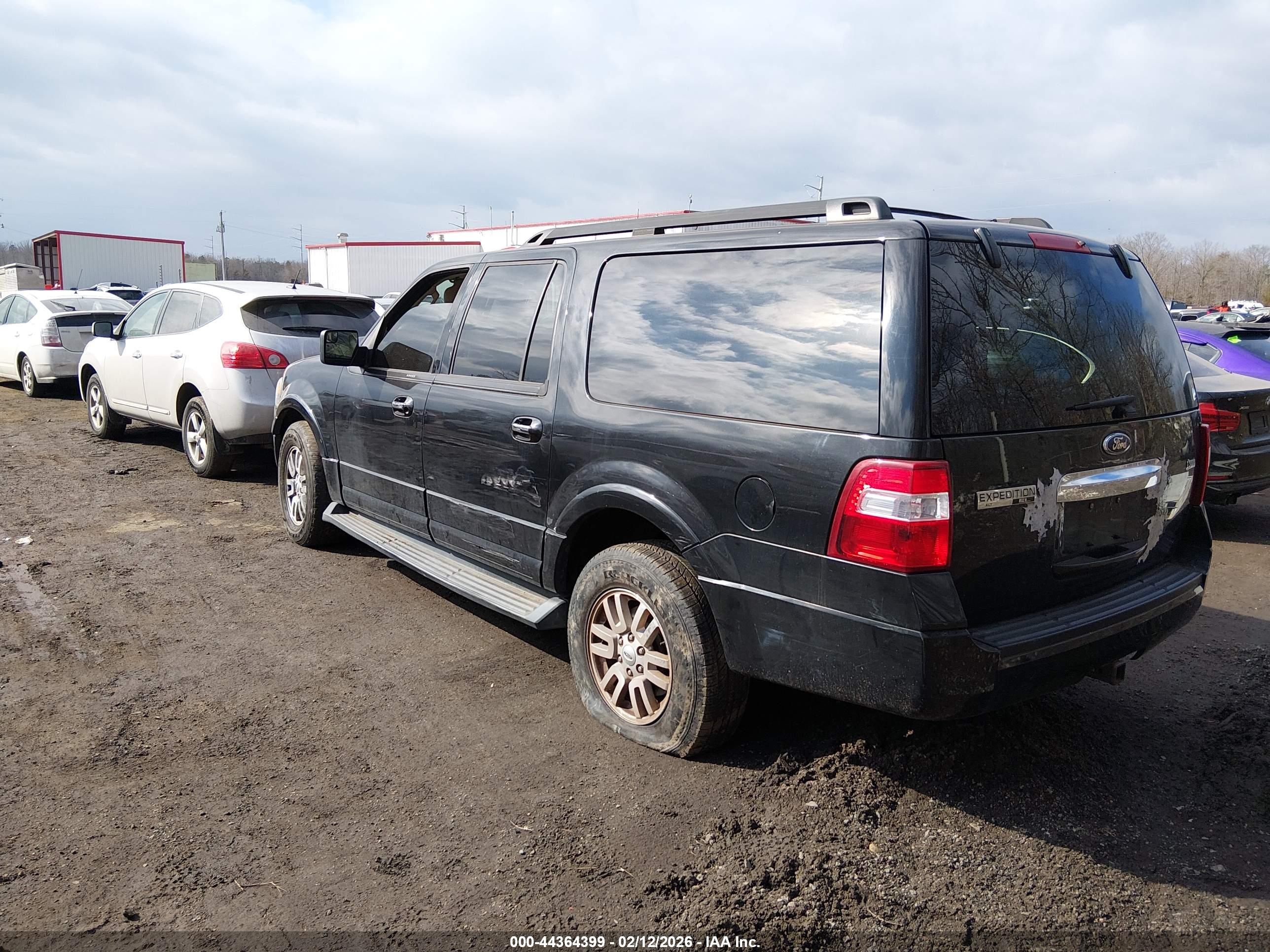 FORD EXPEDITION image 3