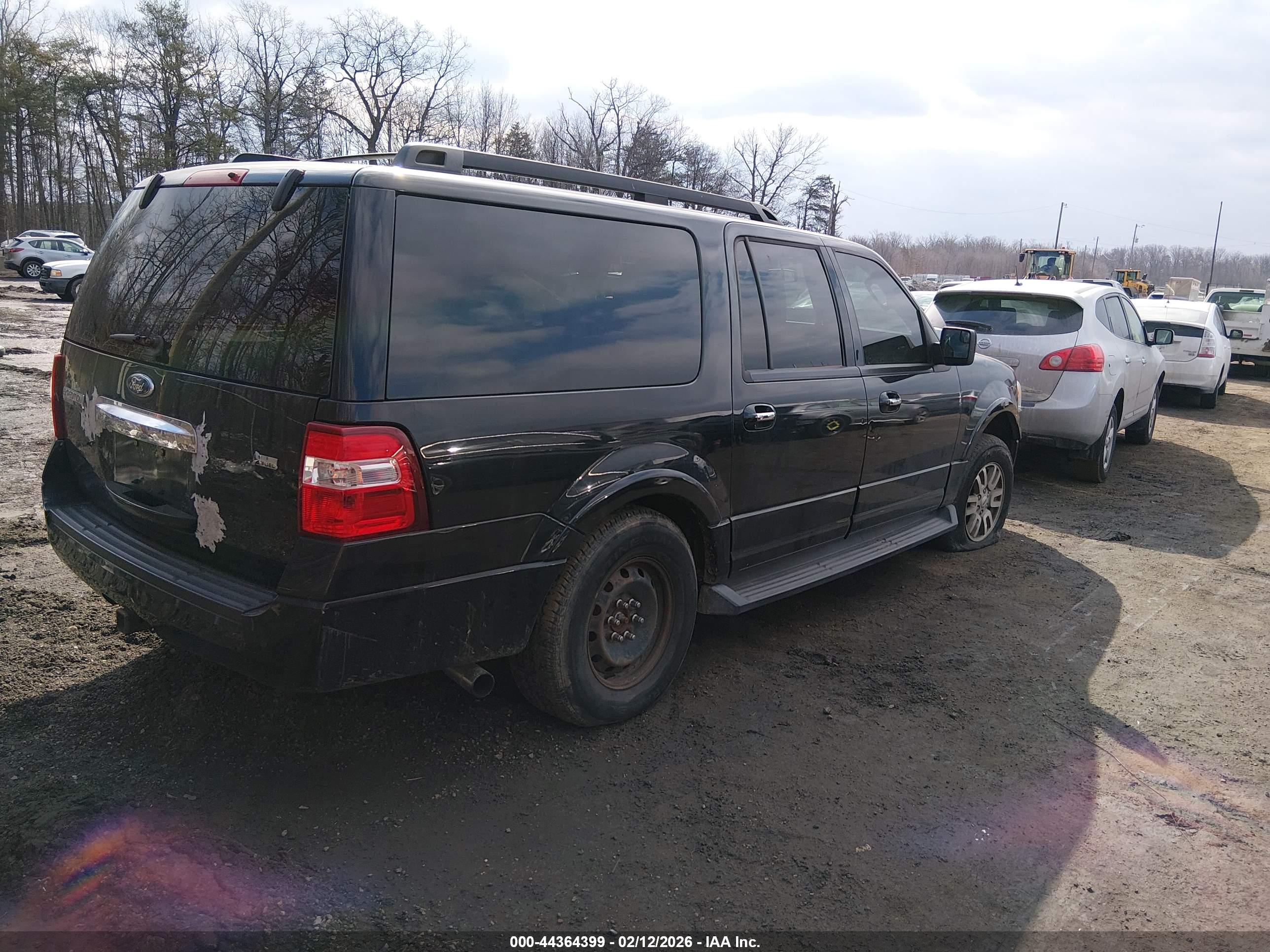 FORD EXPEDITION image 4