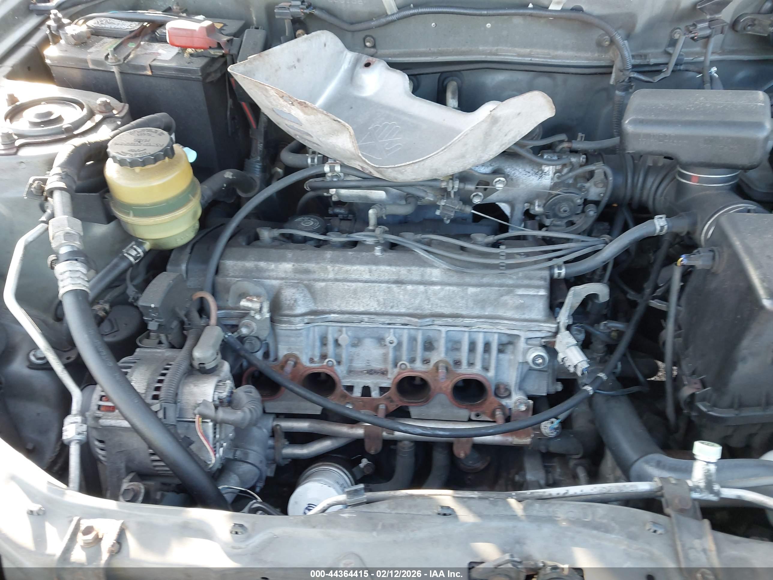 TOYOTA RAV4 image 10