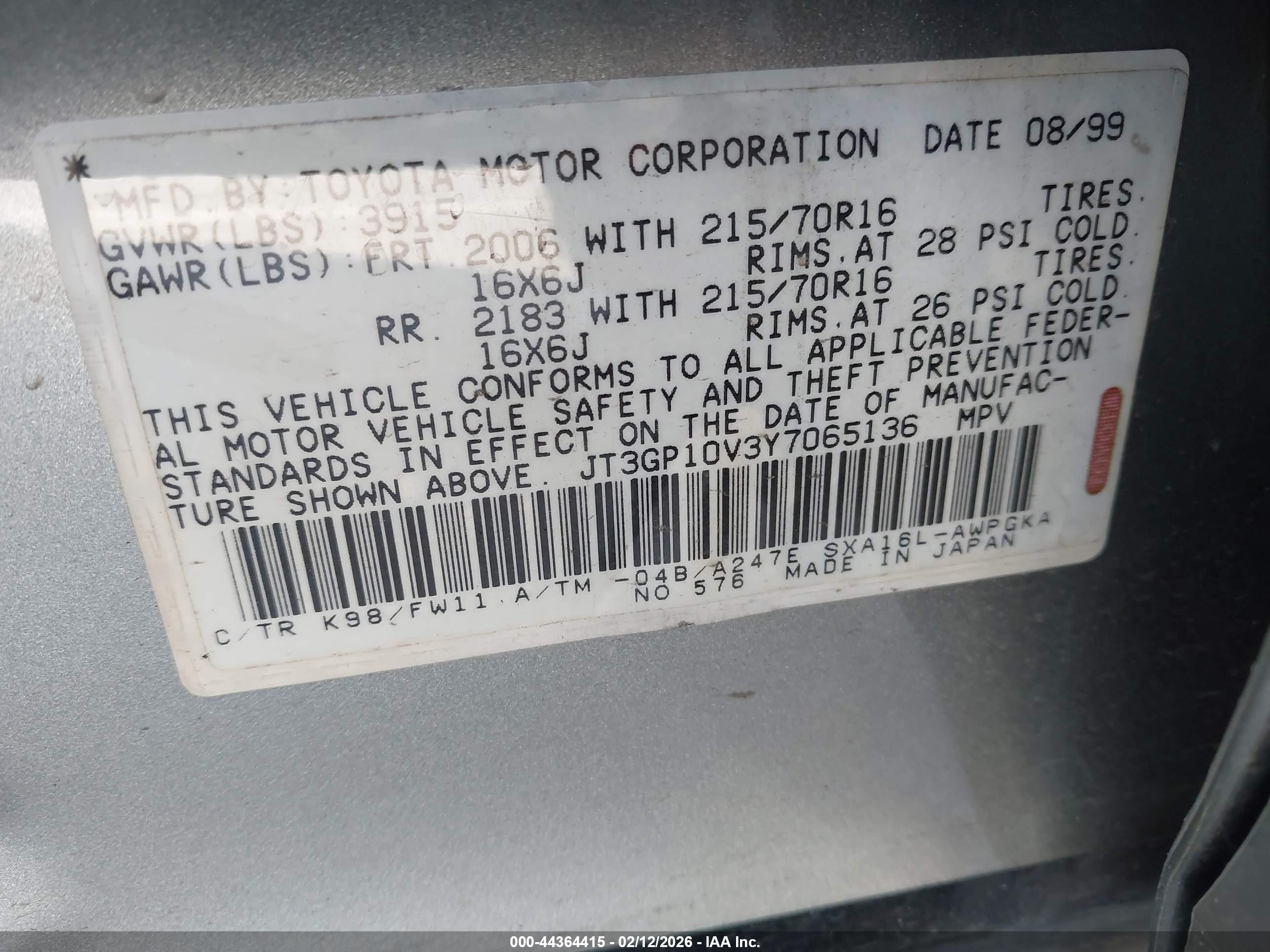 TOYOTA RAV4 image 9