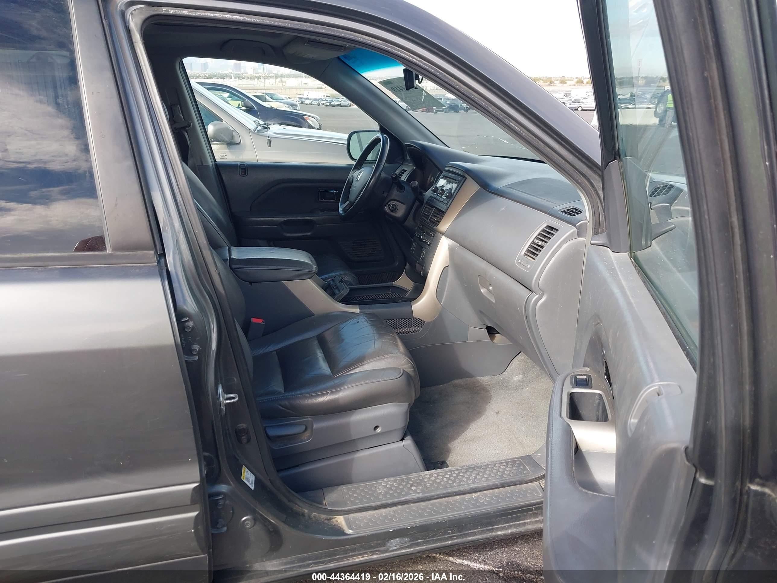 HONDA PILOT image 5